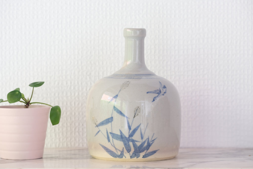 Japanese Ceramic Sake Bottle |  15 cm