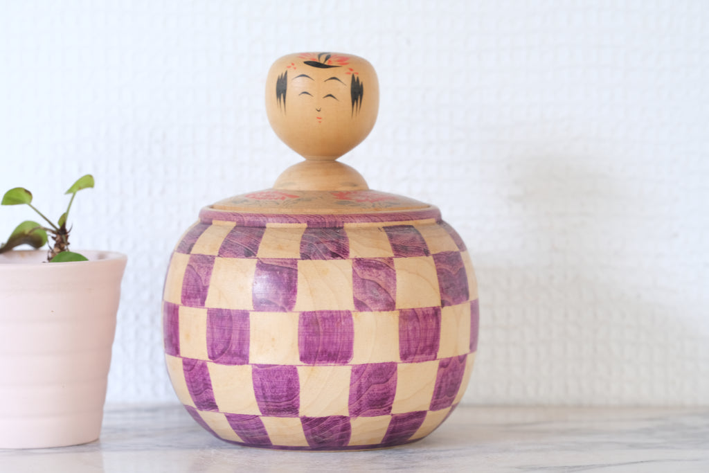 Rare Vintage Ejiko Kokeshi From The Narugo Strain | Container | 12 cm