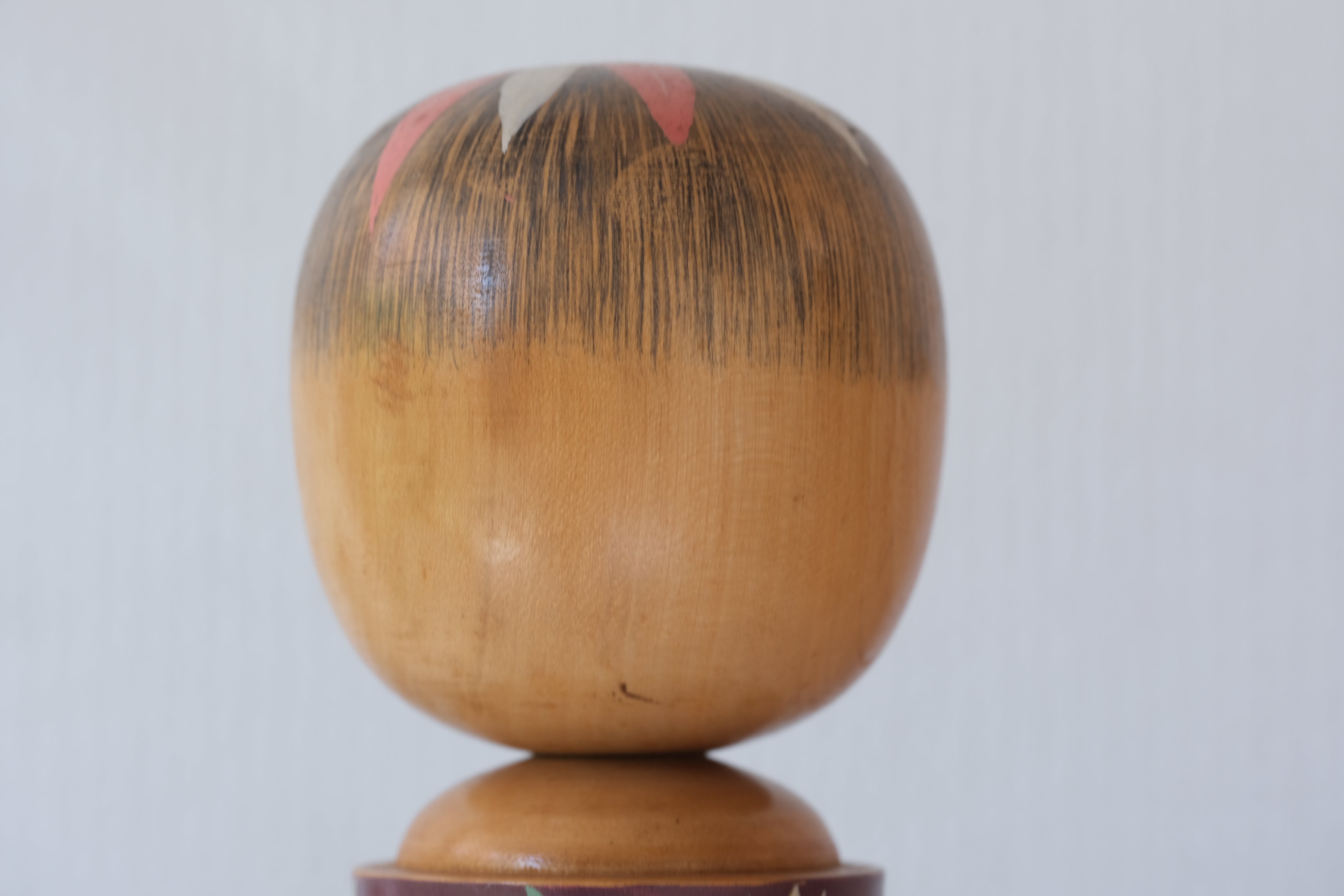 Exclusive Vintage Sosaku Kokeshi by Kurasawa Toshie 倉澤敏恵 (1935-2011) | 18,5 cm