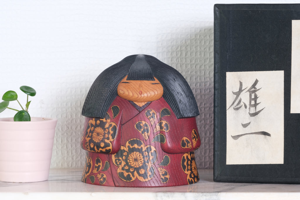 Exclusive Vintage Sosaku Kokeshi by Watanabe Yuji 渡辺雄二 (1951-) | With Original Box | 12 cm