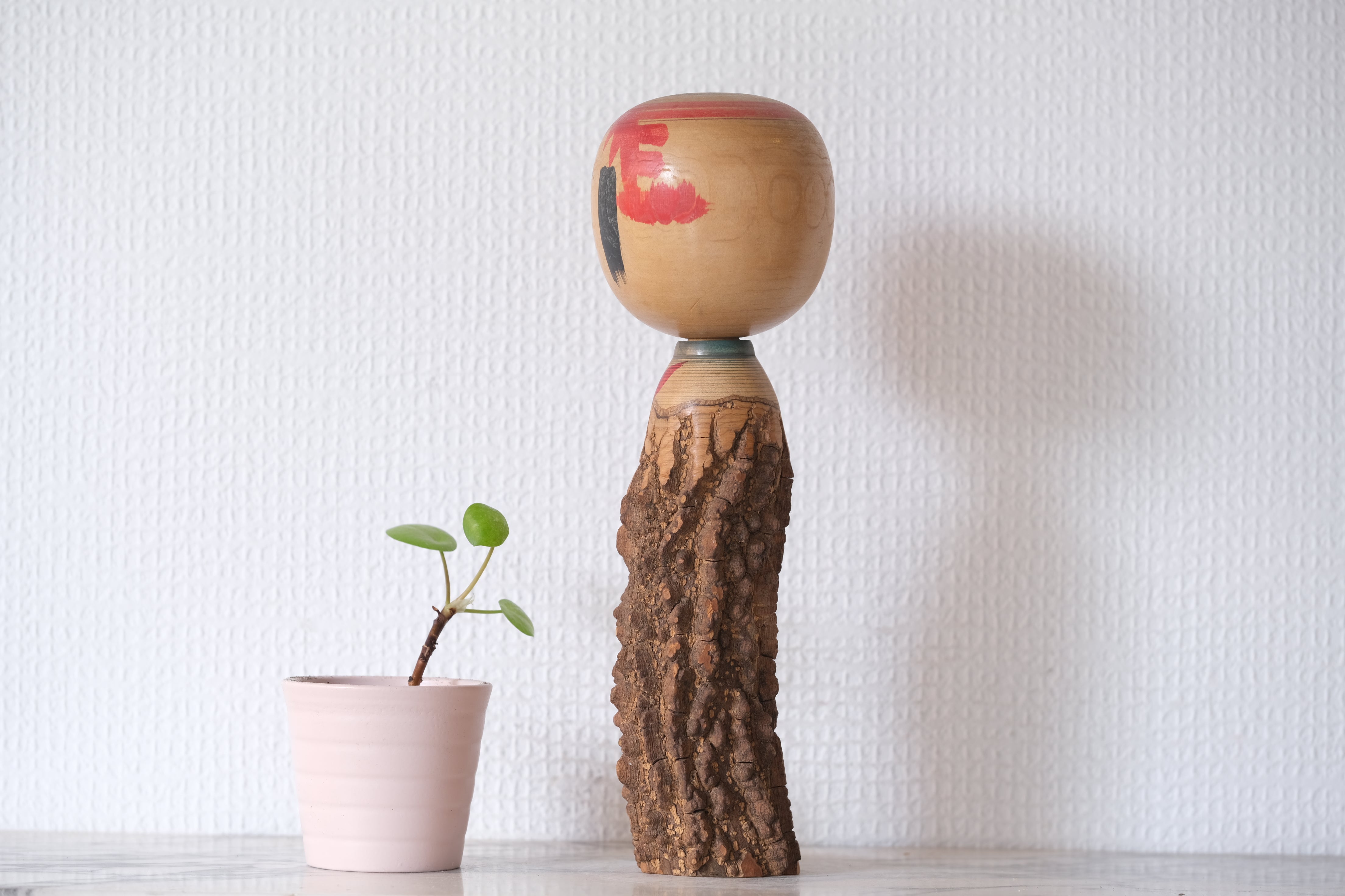 Rare Vintage Yajiro Kokeshi by Niiyama Hisashiro 新山久城 (1915-) | 24,5 cm