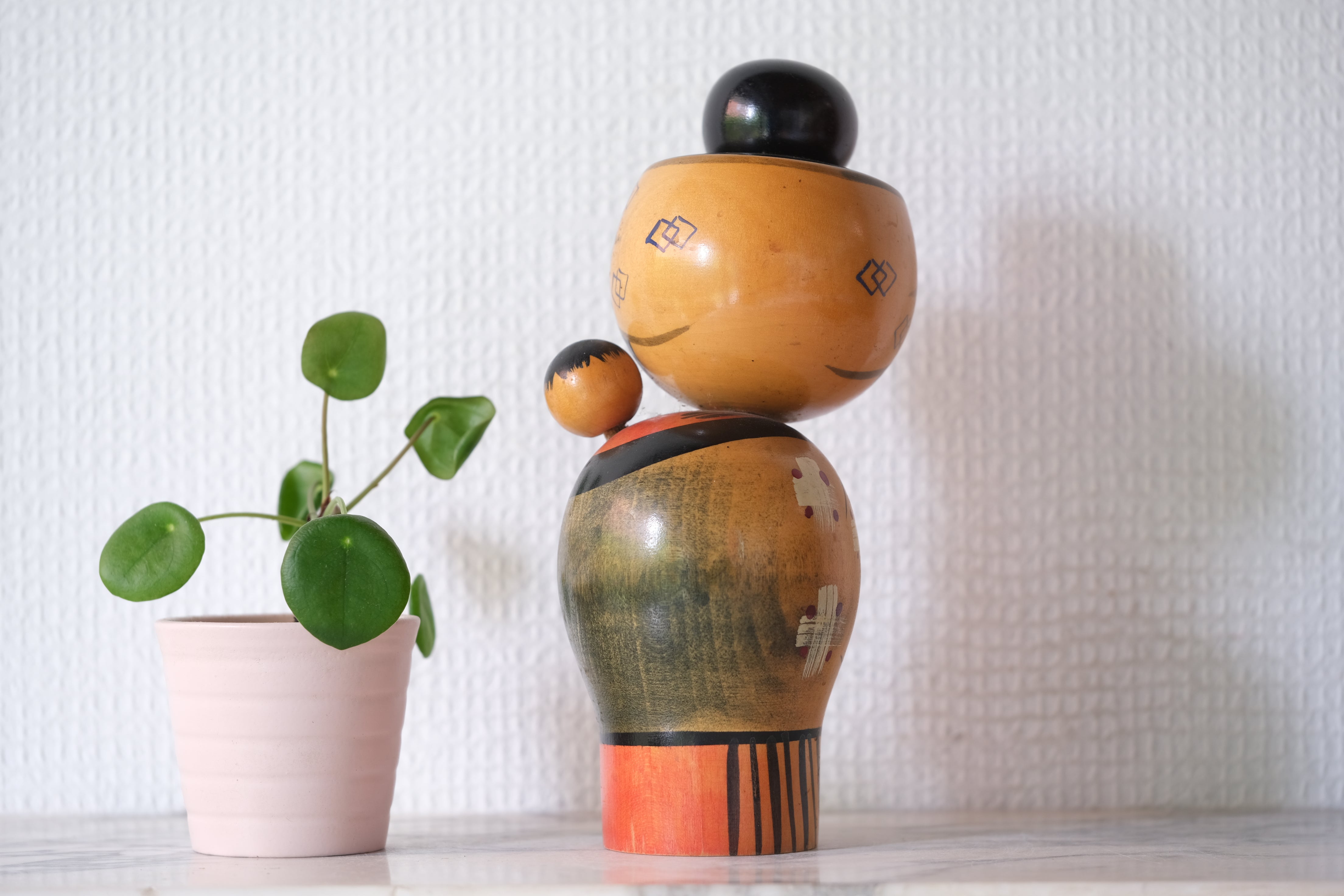 Vintage Creative Kokeshi by Miyashita Hajime (1940-retired) | Oshin - Babysitter | 19,5 cm