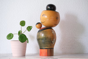 Vintage Creative Kokeshi by Miyashita Hajime (1940-retired) | Oshin - Babysitter | 19,5 cm