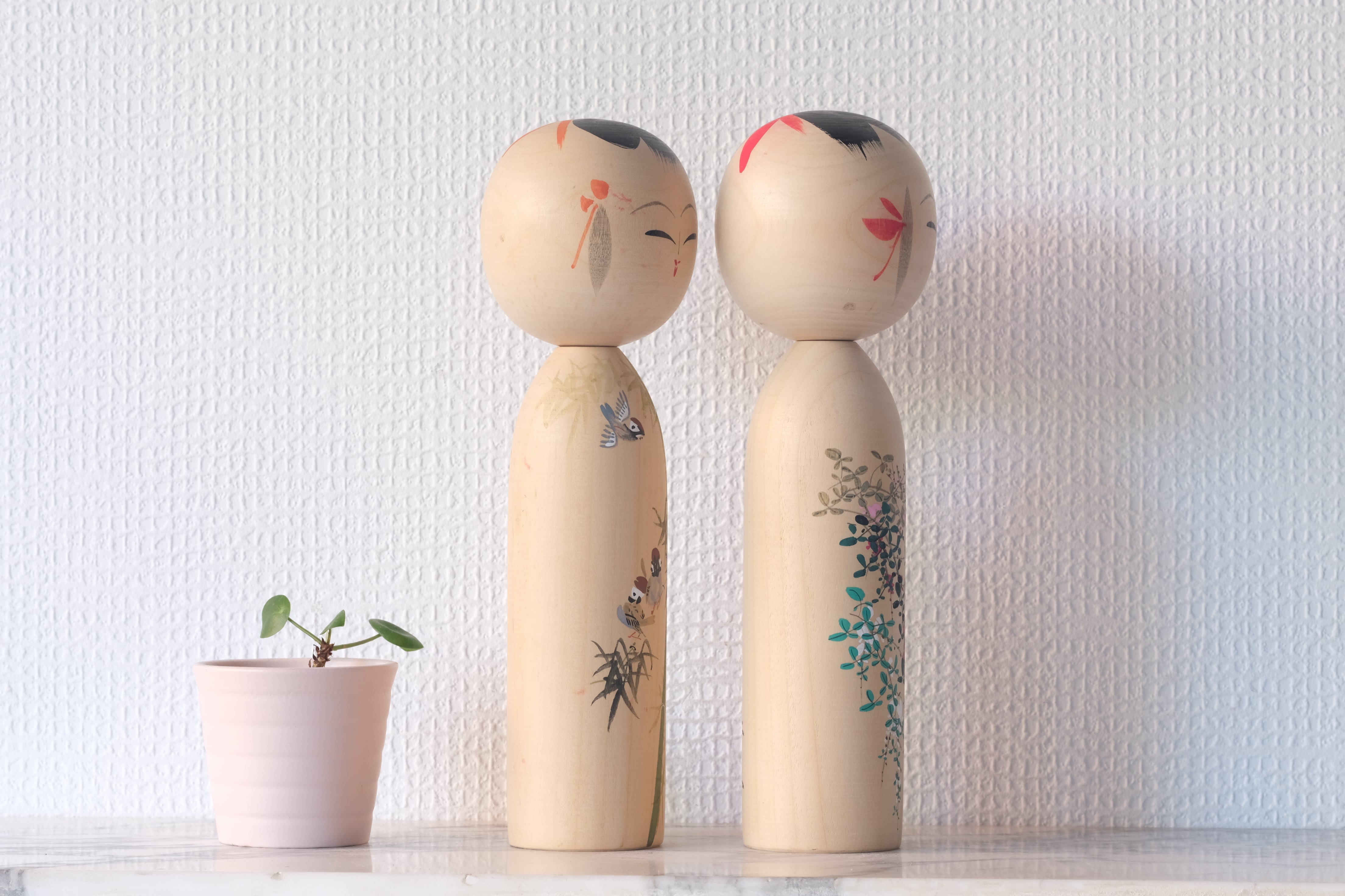 Pair of Vintage Creative Kokeshi by Hideo | 23,5 cm