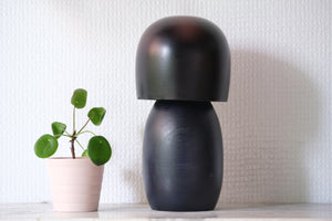 Vintage Gumma Kokeshi by Yamagishi Masayoshi 山岸梅好 | 21,5 cm