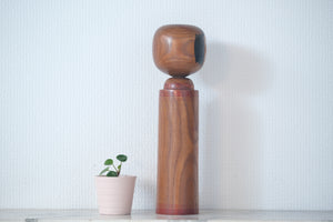 Rare Vintage Narugo Kokeshi by Hideo Ishihara (1925-1999) | 29,5 cm