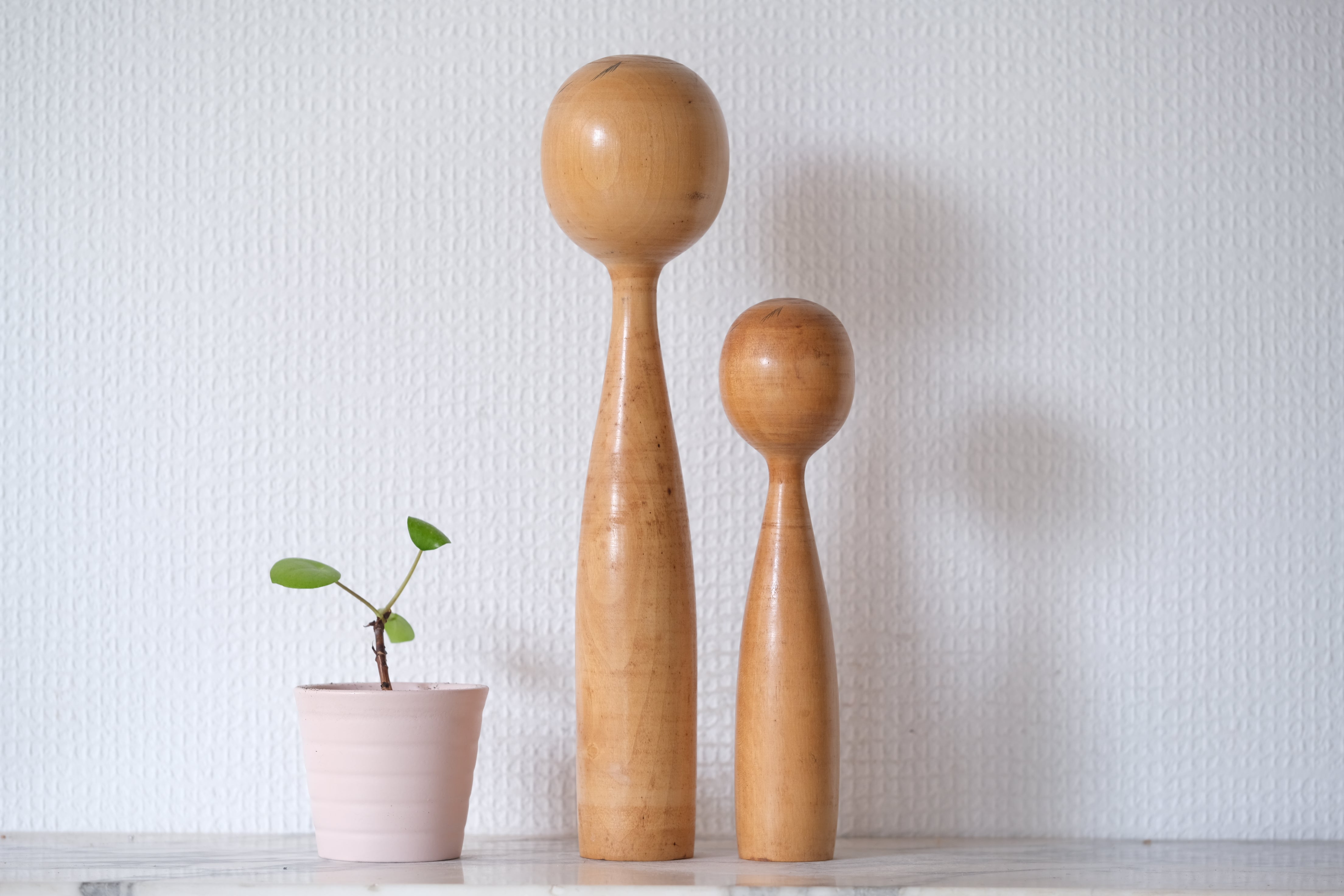 Rare Pair of Vintage Creative Kokeshi by Hideo Ishihara (1925-1999) | Mother and Child | 19,5 cm and 27,5 cm