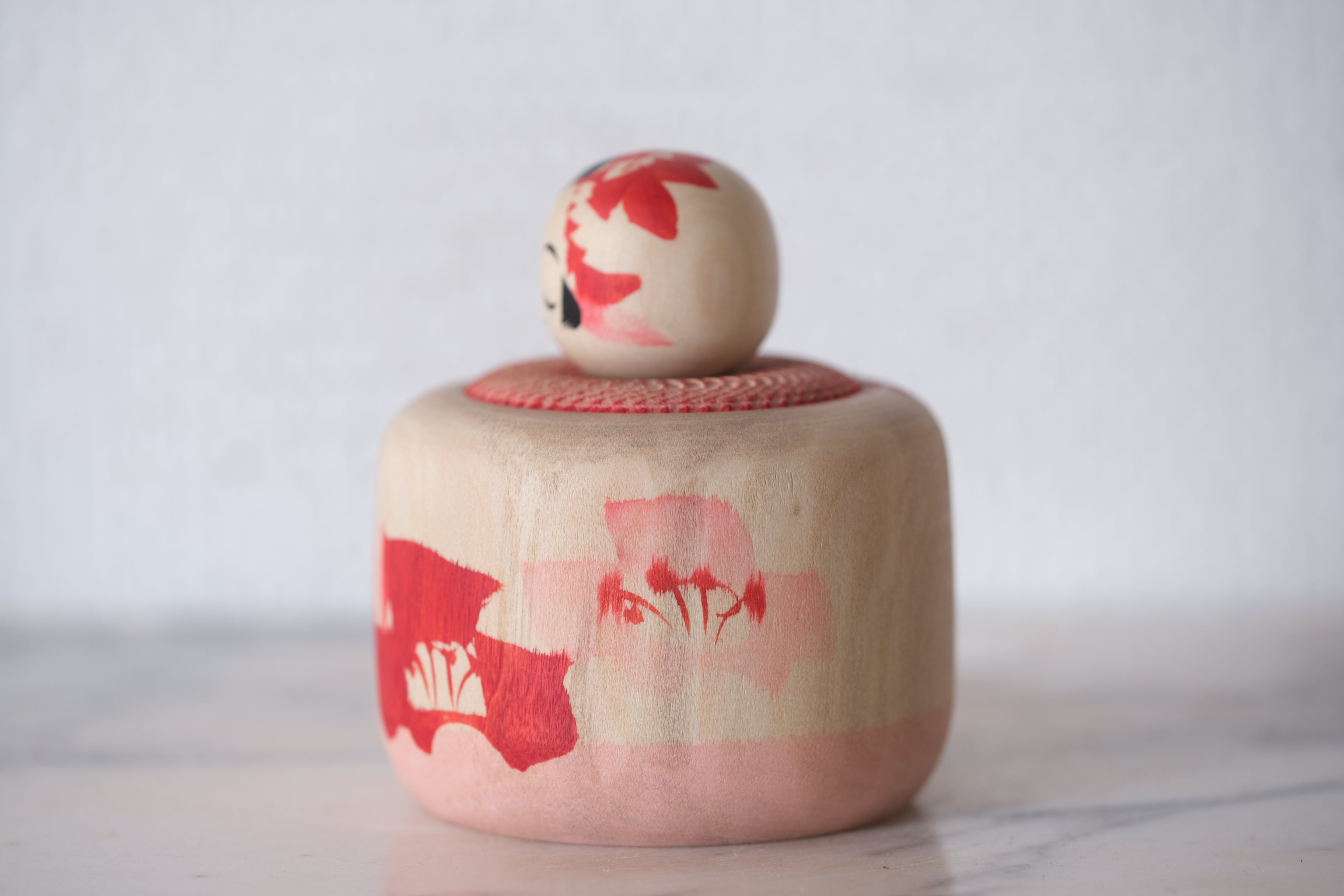 Ejiko Kokeshi from the Tougatta Strain by Yasuhiro Sato 佐藤康広 (1976-) | 7 cm