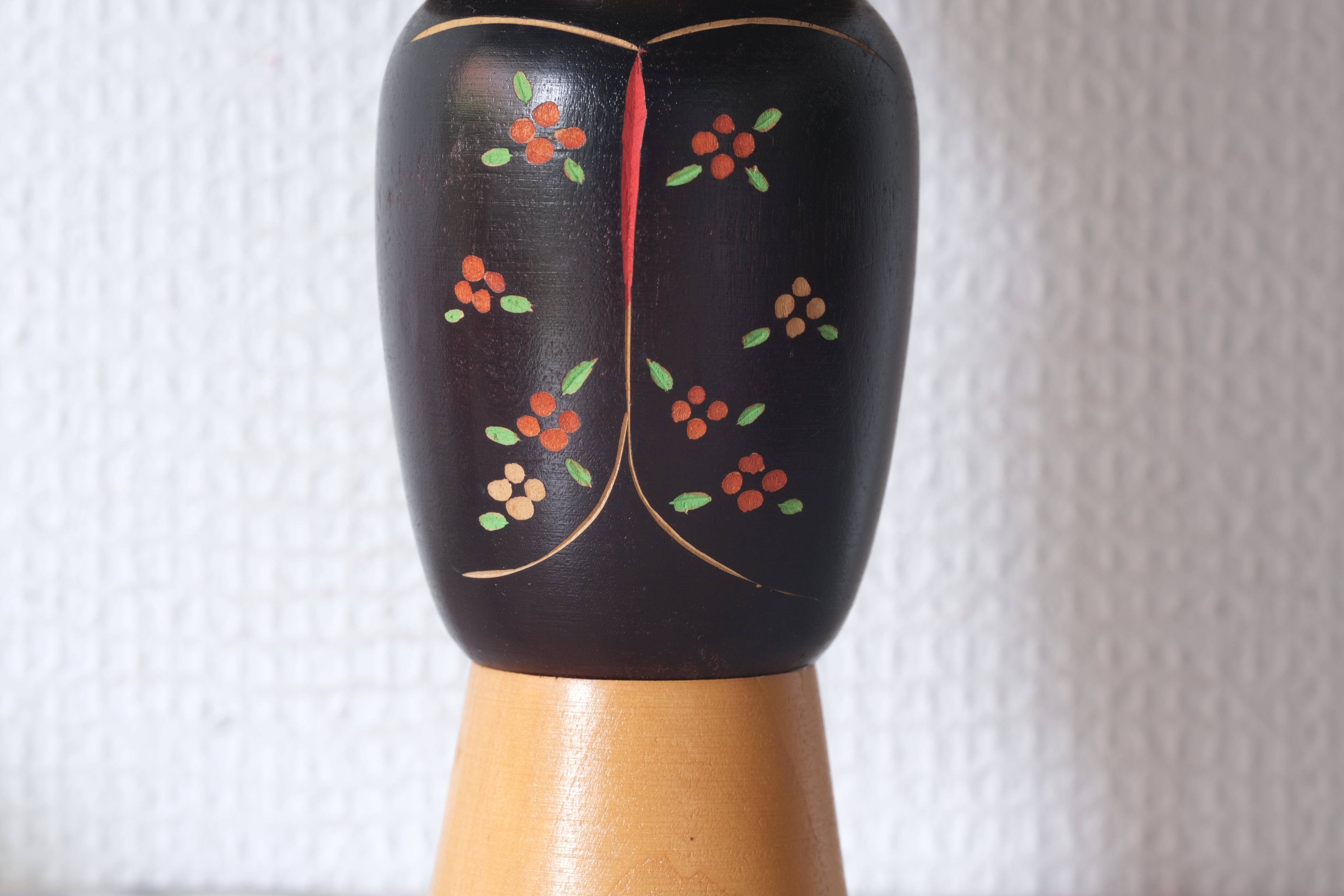 Vintage Gumma Kokeshi by Sadao Kishi 岸貞夫 (1932-1998) | 21 cm