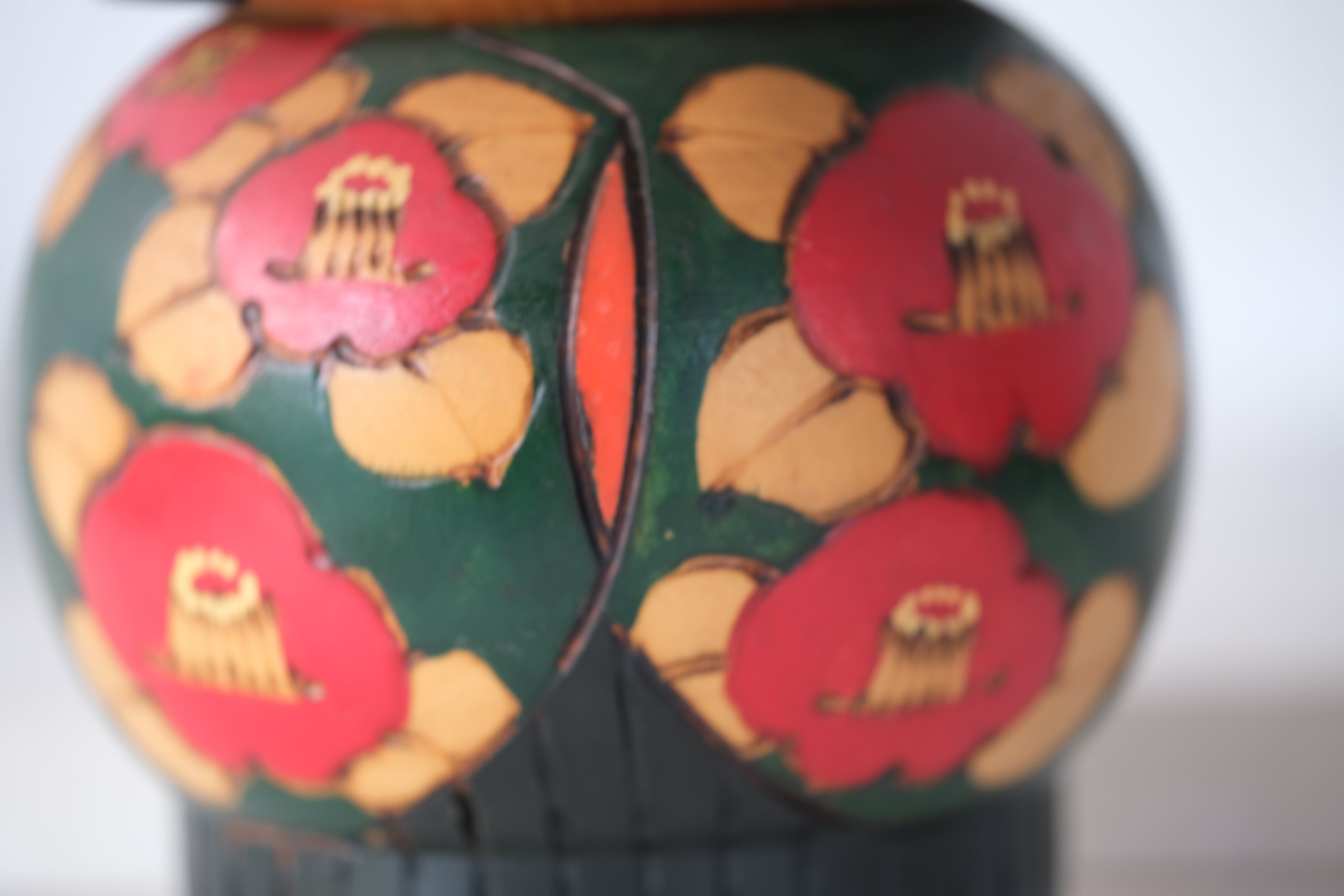 Rare Vintage Gumma Kokeshi By Kazuo Takamizawa 高見沢一夫 (1927-) | Title: 里の春 - Sato no haru - Spring in the village | Dated: 1988 | 16,5 cm