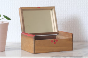 Small Vintage Jewelry Box | 9,5 cm x 6,5 cm x 4 cm