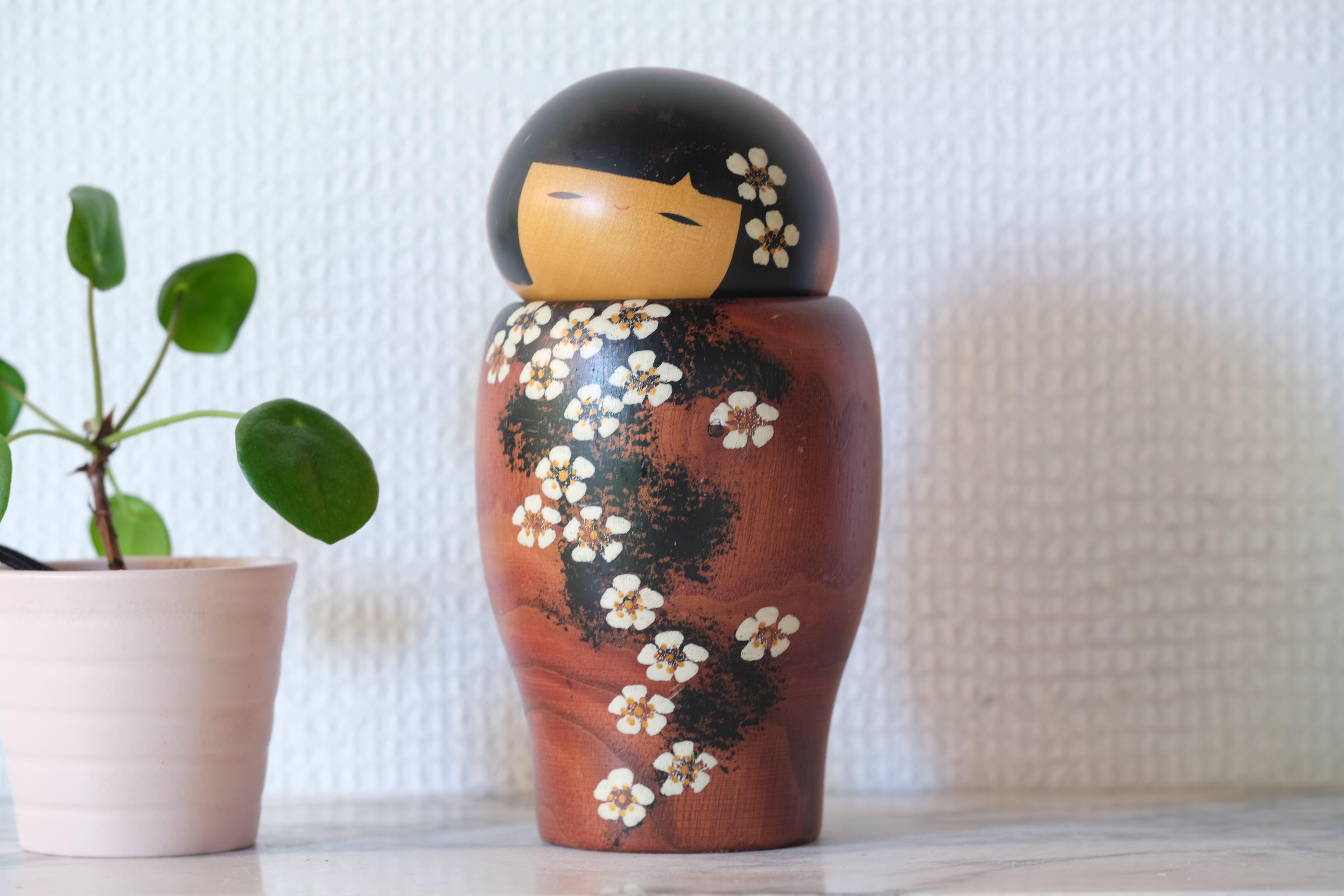 Cute Vintage Sosaku Kokeshi by Usaburo | 15,5 cm