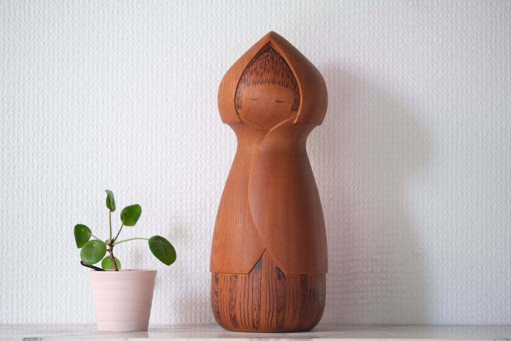 Exclusive Vintage Creative Kokeshi by Kato Masami 加藤正美 (1925-2012) | Titled: 雪国 - Yukiguni - Snow Country | 29,5 cm