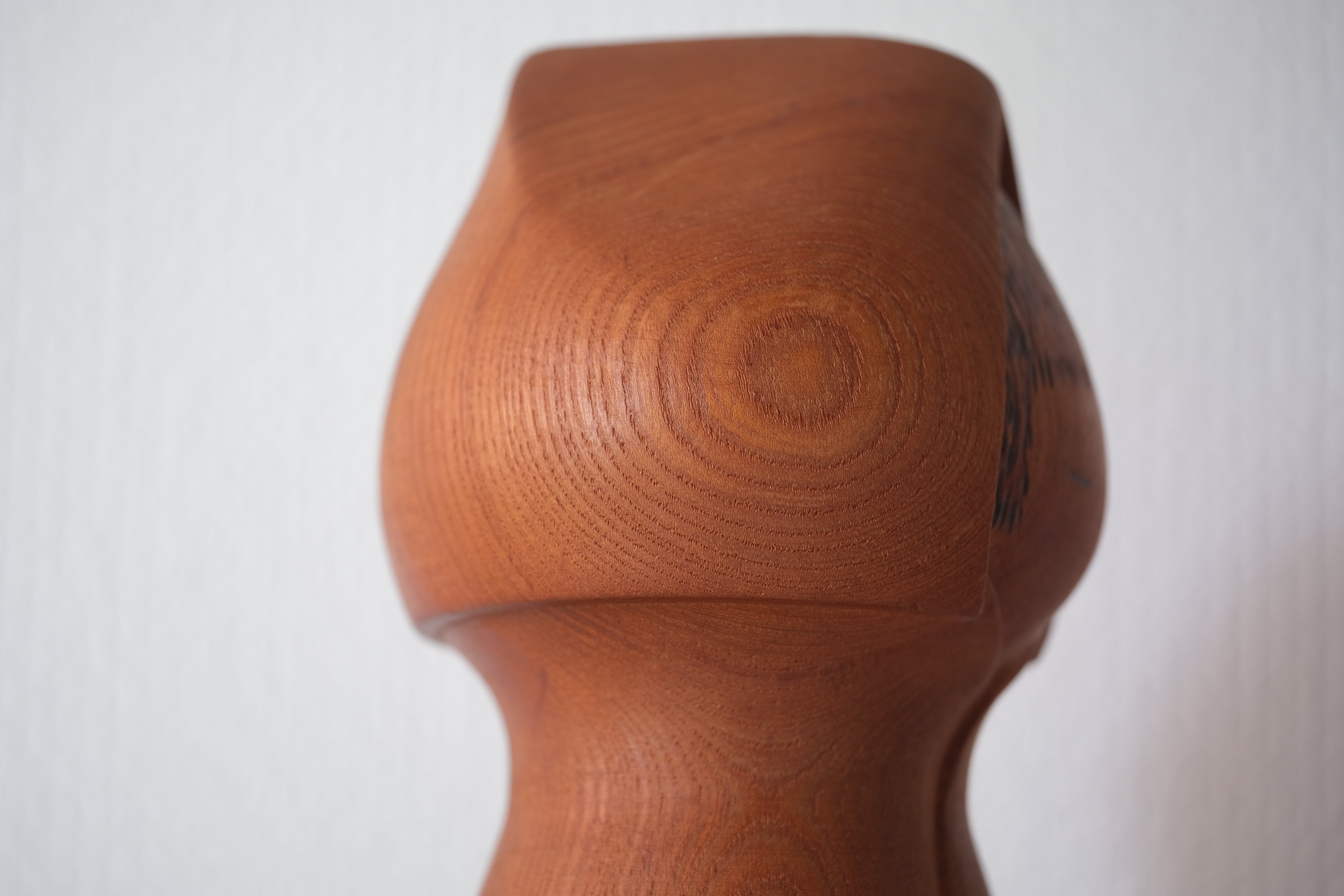 Exclusive Vintage Creative Kokeshi by Kato Masami 加藤正美 (1925-2012) | Titled: 雪国 - Yukiguni - Snow Country | 29,5 cm