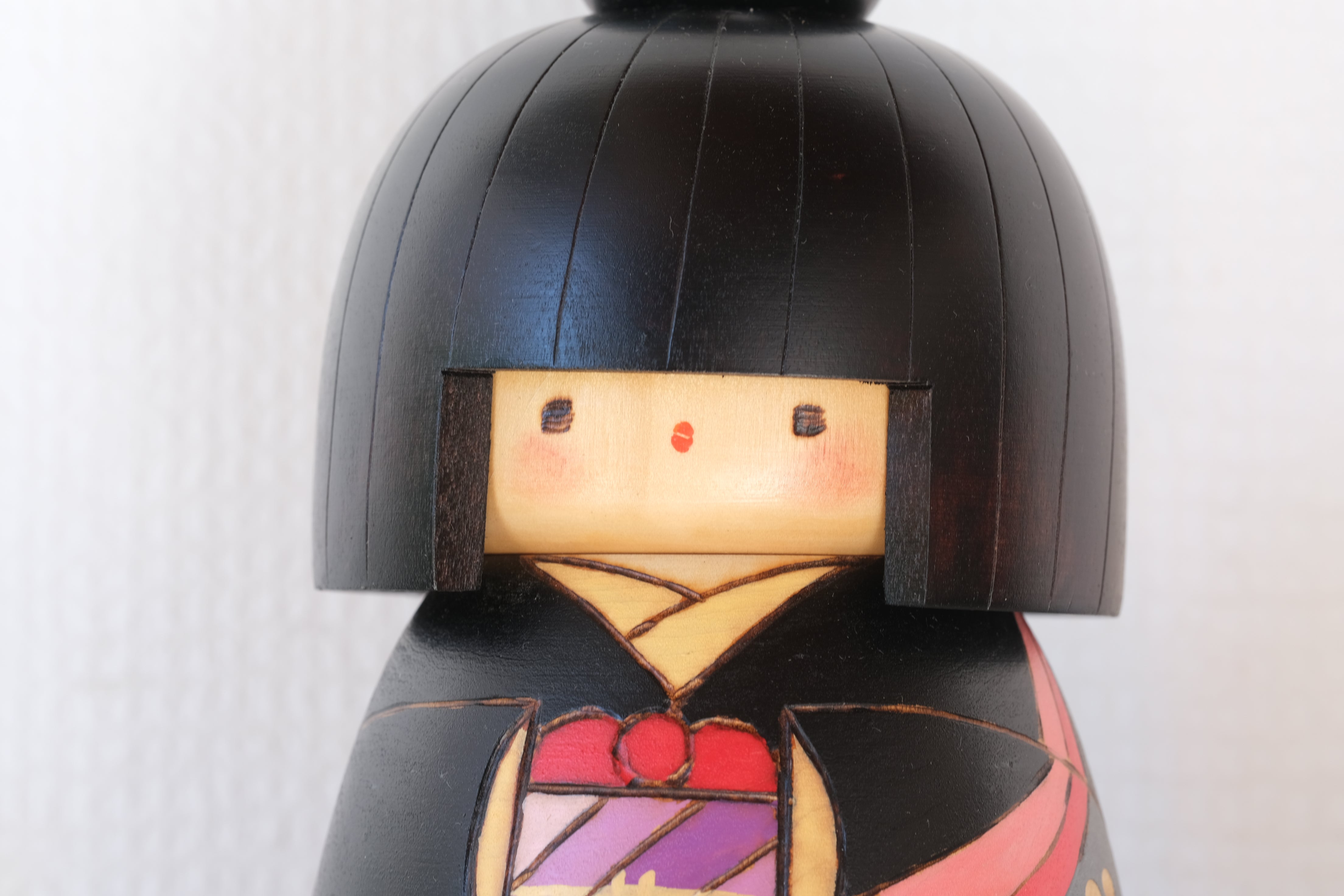 Rare Vintage Gumma Kokeshi By Kazuo Takamizawa (1927-) | Titel: 春の香 - Haru no ka - Spring Fragrance | 21,5 cm