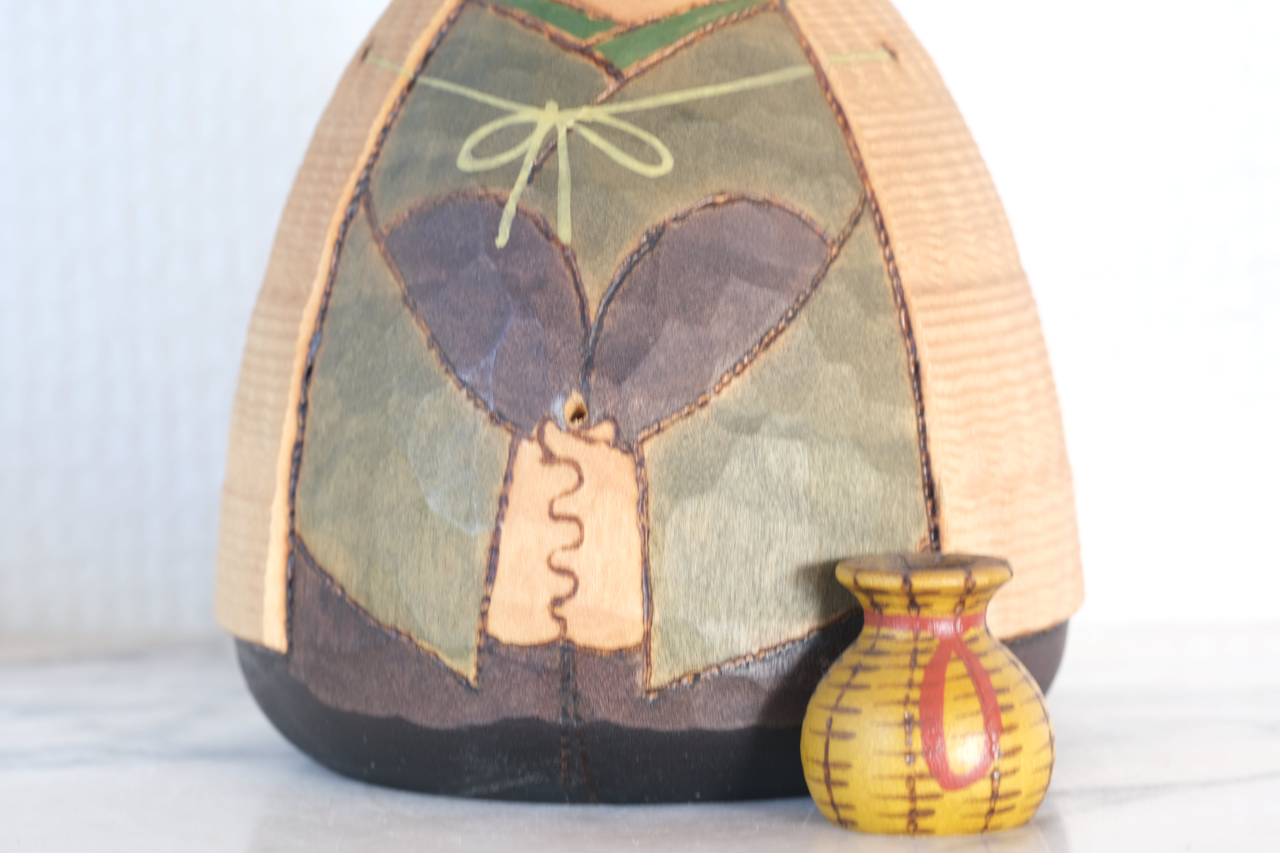 Exclusive Vintage Sosaku Kokeshi by Sansaku Sekiguchi 関口 三作 (1925-2018) | Titled: 太公望 - Taikobo - Angler | 16,5 cm