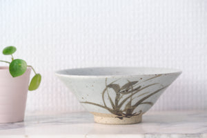 Japanese Ceramic Tea Bowl by Haroku 波六 | 茶盌 Chawan | 砥部焼 Tobeyaki ware | 5,5 cm
