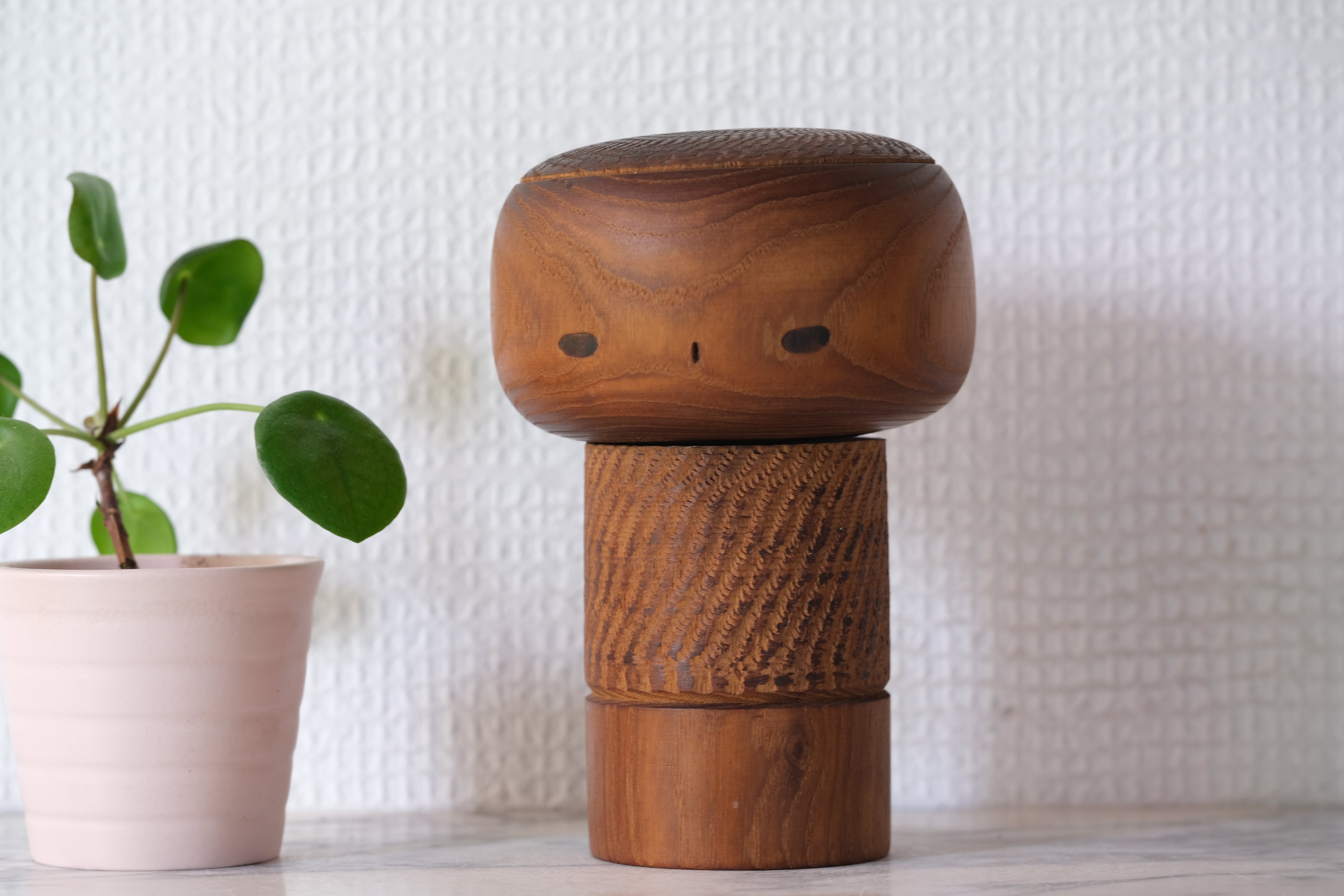 Exclusive Vintage Sosaku Kokeshi by Hideo Ishihara (1925-1999) | 14 cm