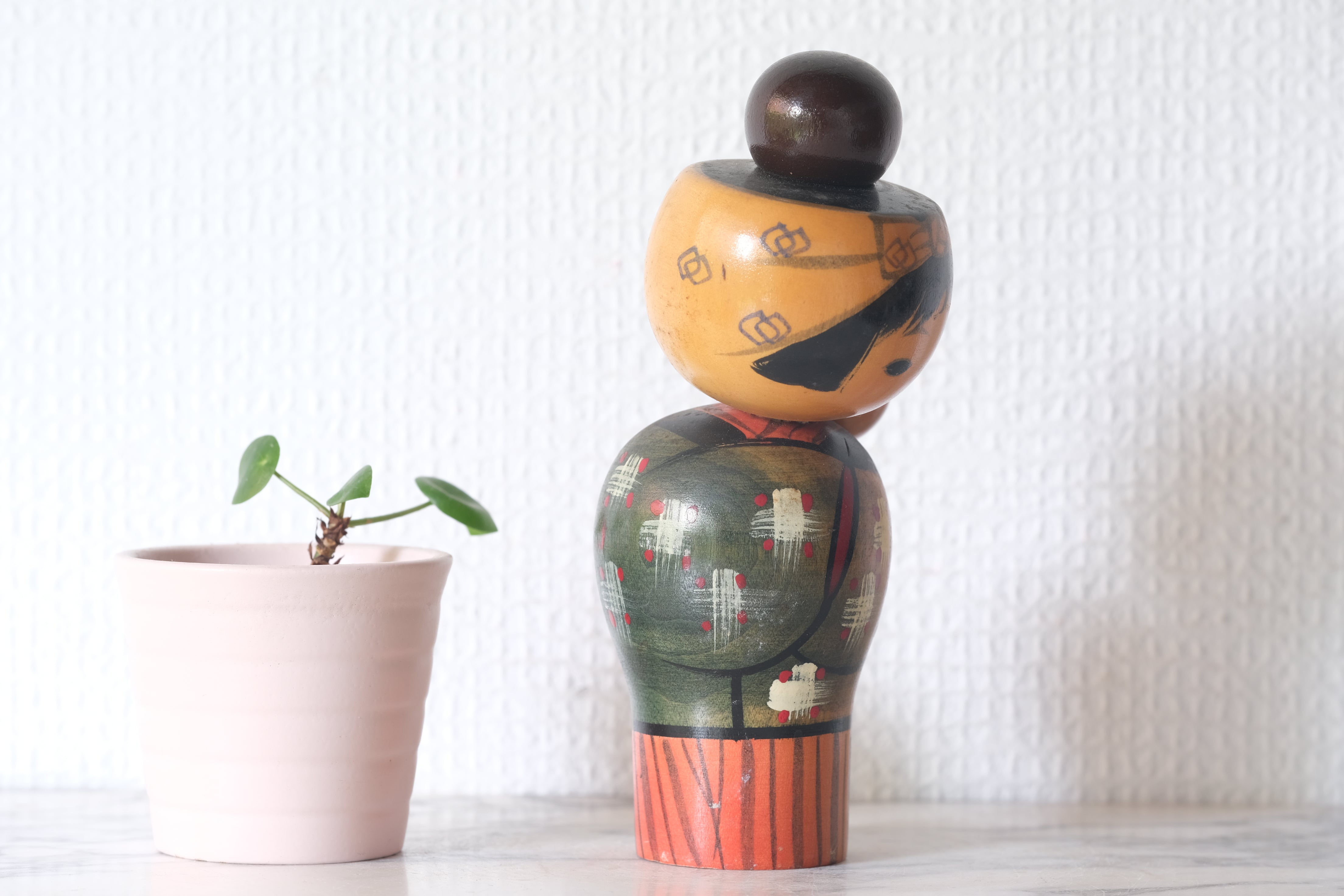 Vintage Creative Kokeshi by Miyashita Hajime (1940-retired) | Oshin - Babysitter | 15,5 cm