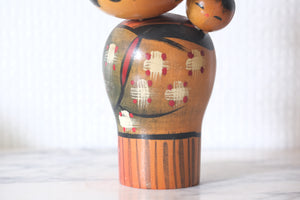 Vintage Creative Kokeshi by Miyashita Hajime (1940-retired) | Oshin - Babysitter | 15,5 cm