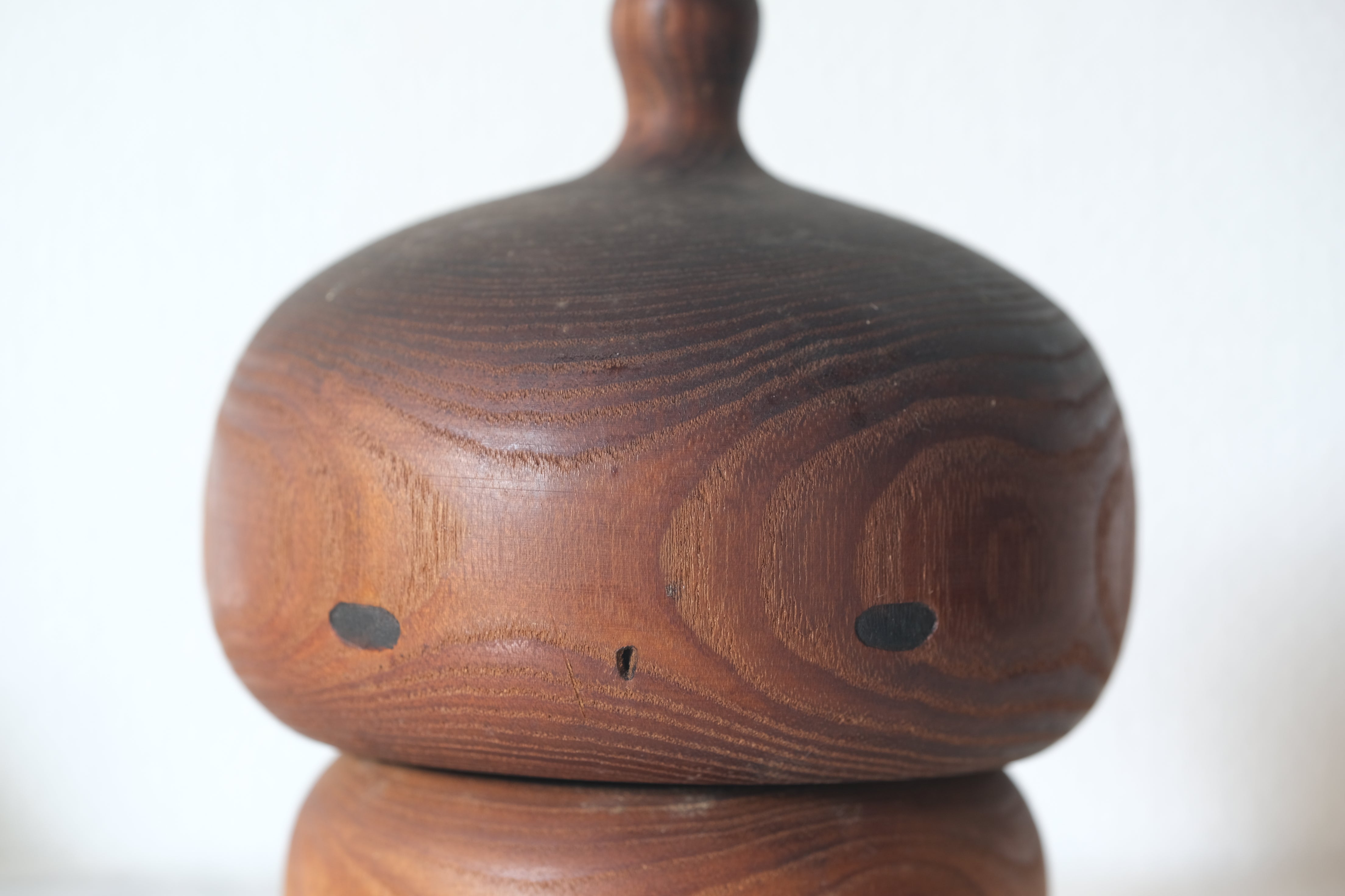 Rare Vintage Sosaku Kokeshi by Hideo Ishihara (1925-1999) | 12,5 cm