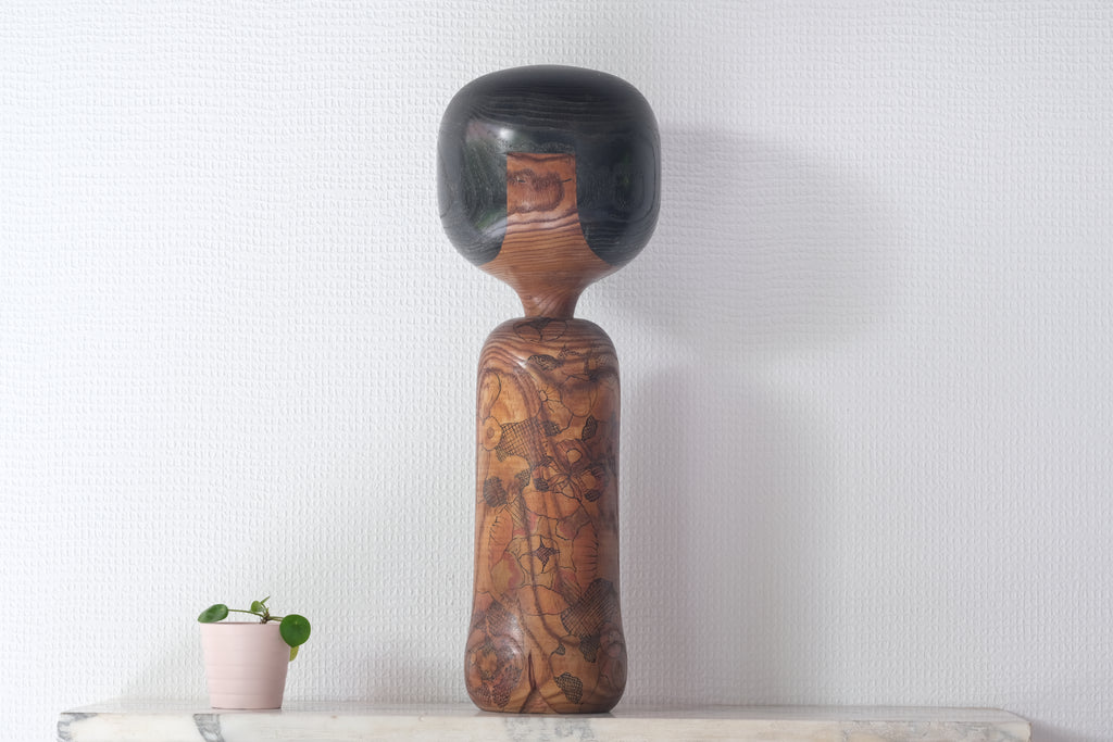 Exclusive Vintage Sosaku Kokeshi by Hideo Ishihara (1925-1999) | 44,5 cm