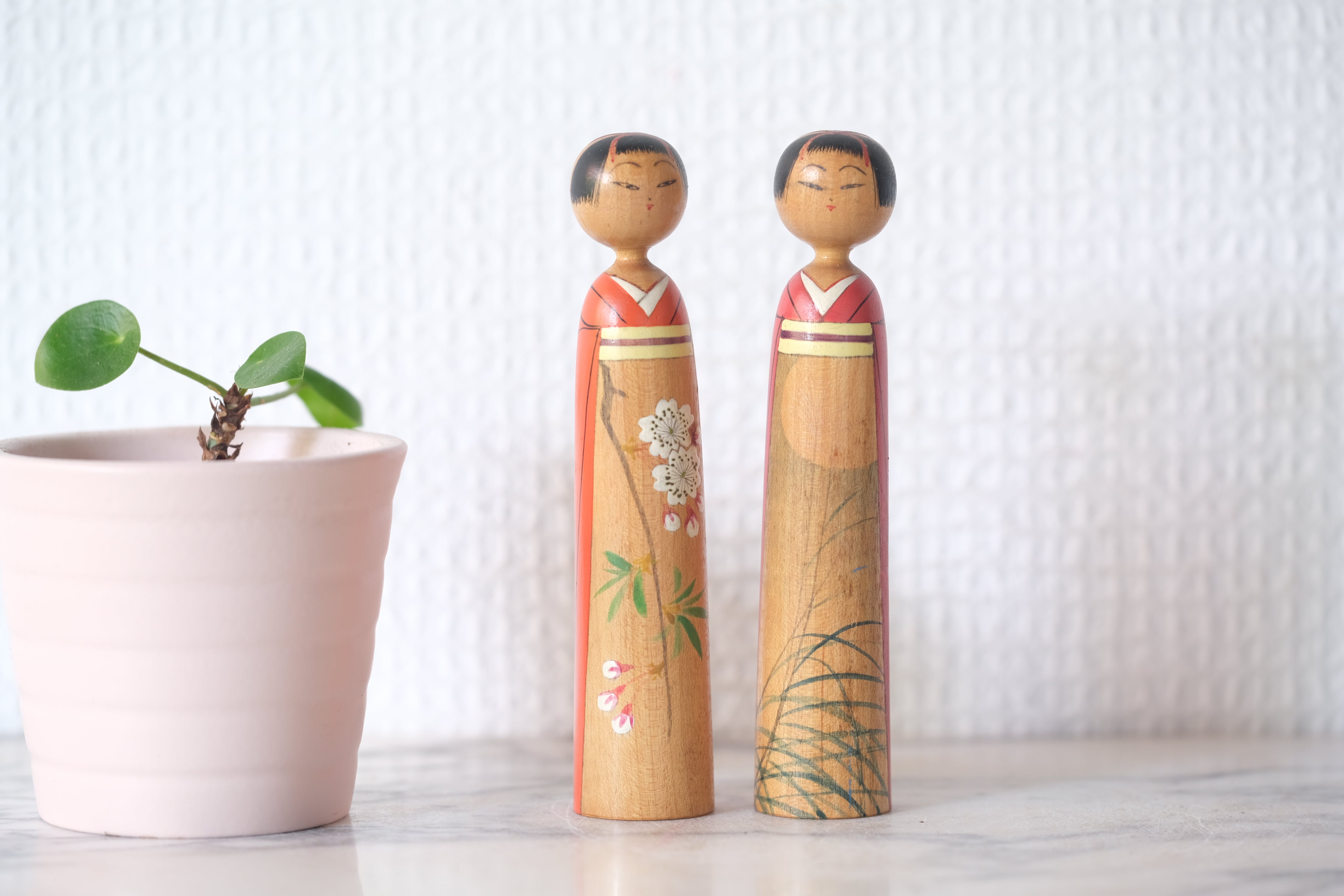 Exclusive set of Two Vintage Kijiyama Kokeshi by Takani Yohachi (1907-1994) | 11 cm