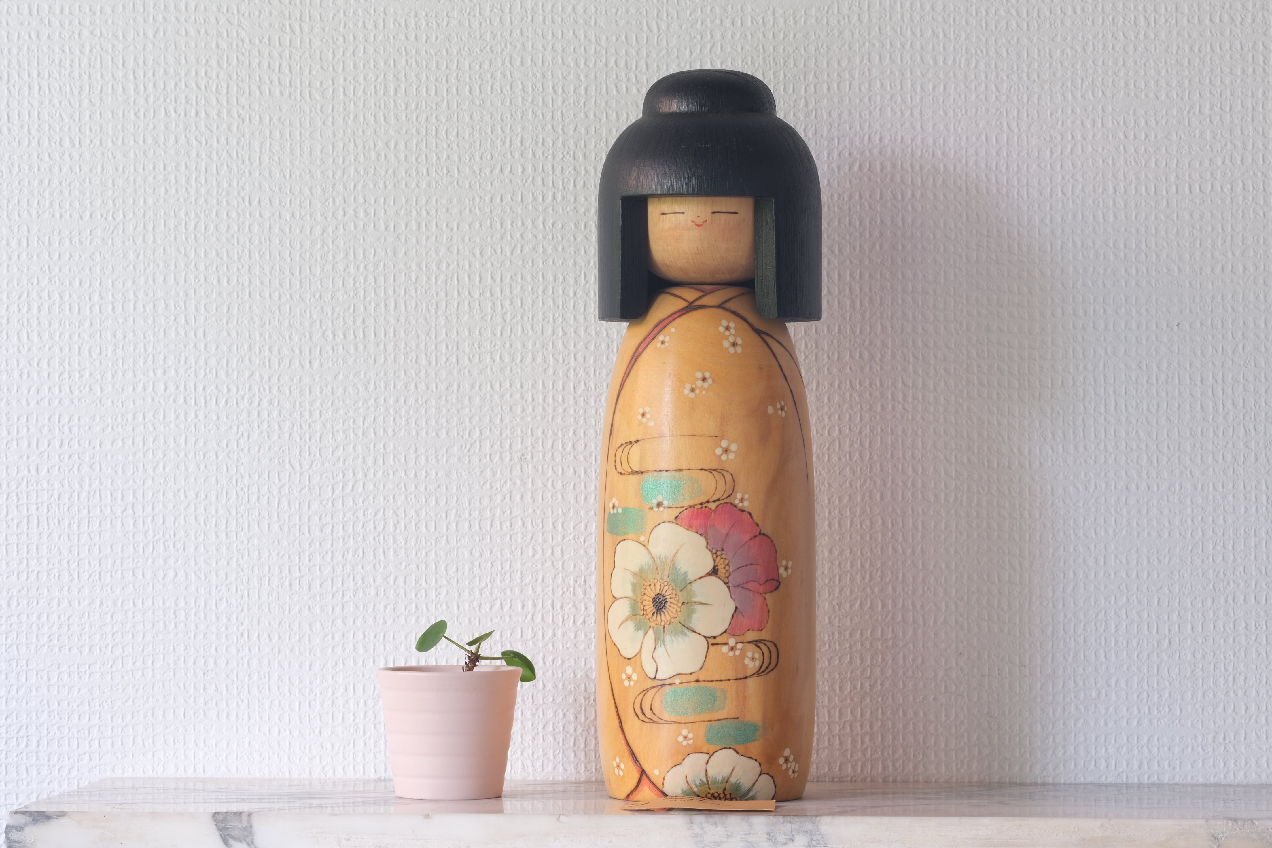 Large Gumma Kokeshi with Flowers | 33,5 cm