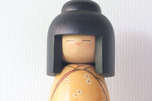 Large Gumma Kokeshi with Flowers | 33,5 cm