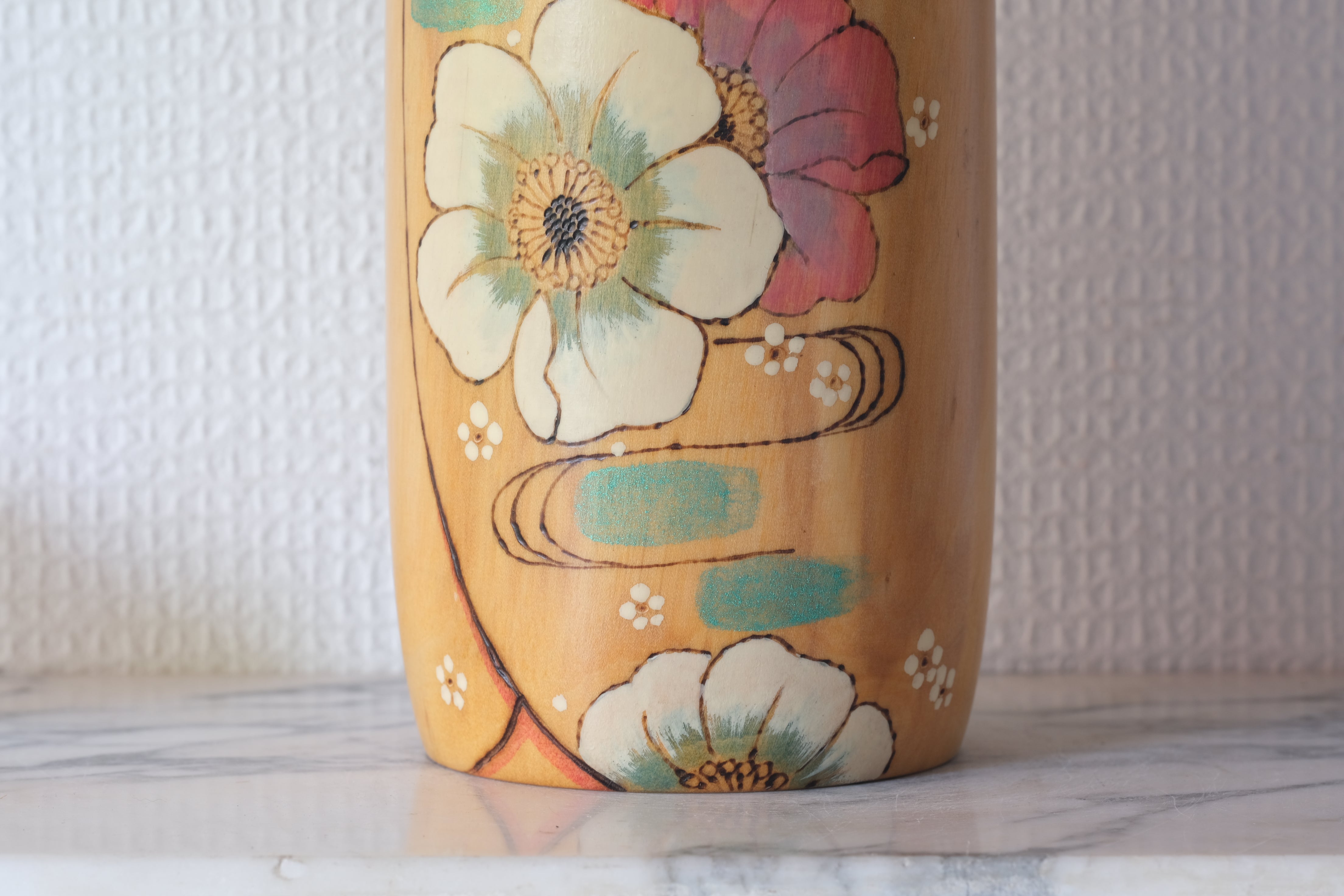 Large Gumma Kokeshi with Flowers | 33,5 cm