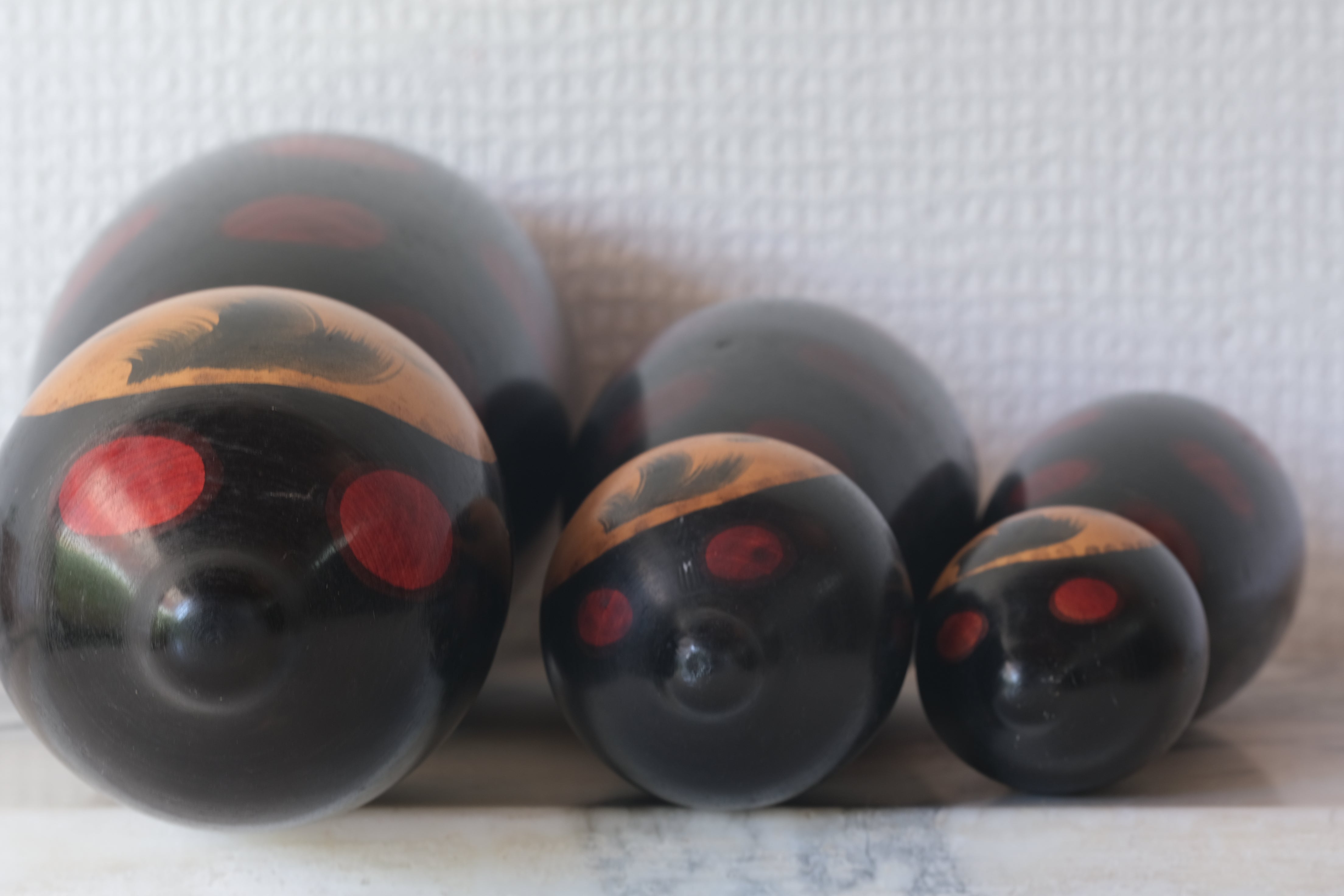 Rare Set of Three Vintage Creative Kokeshi by Watanabe Masao (1917-2007) | Titled: てんとう虫 - Ladybug | 15 cm, 18 and 27 cm