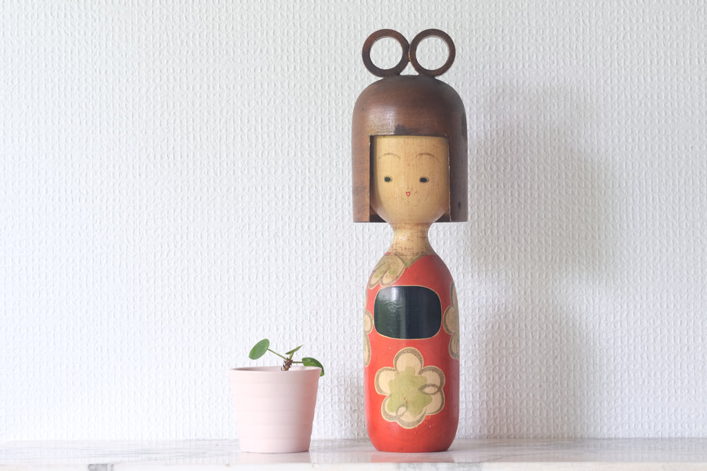 Special Vintage Kokeshi by Eiko Shibata (1924-) | 30,5 cm