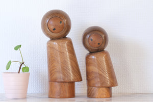 Exclusive Pair of Vintage Creative Kokeshi by Hideo Ishihara (1925-1999) | 16,5 cm and 20,5 cm (Copy)