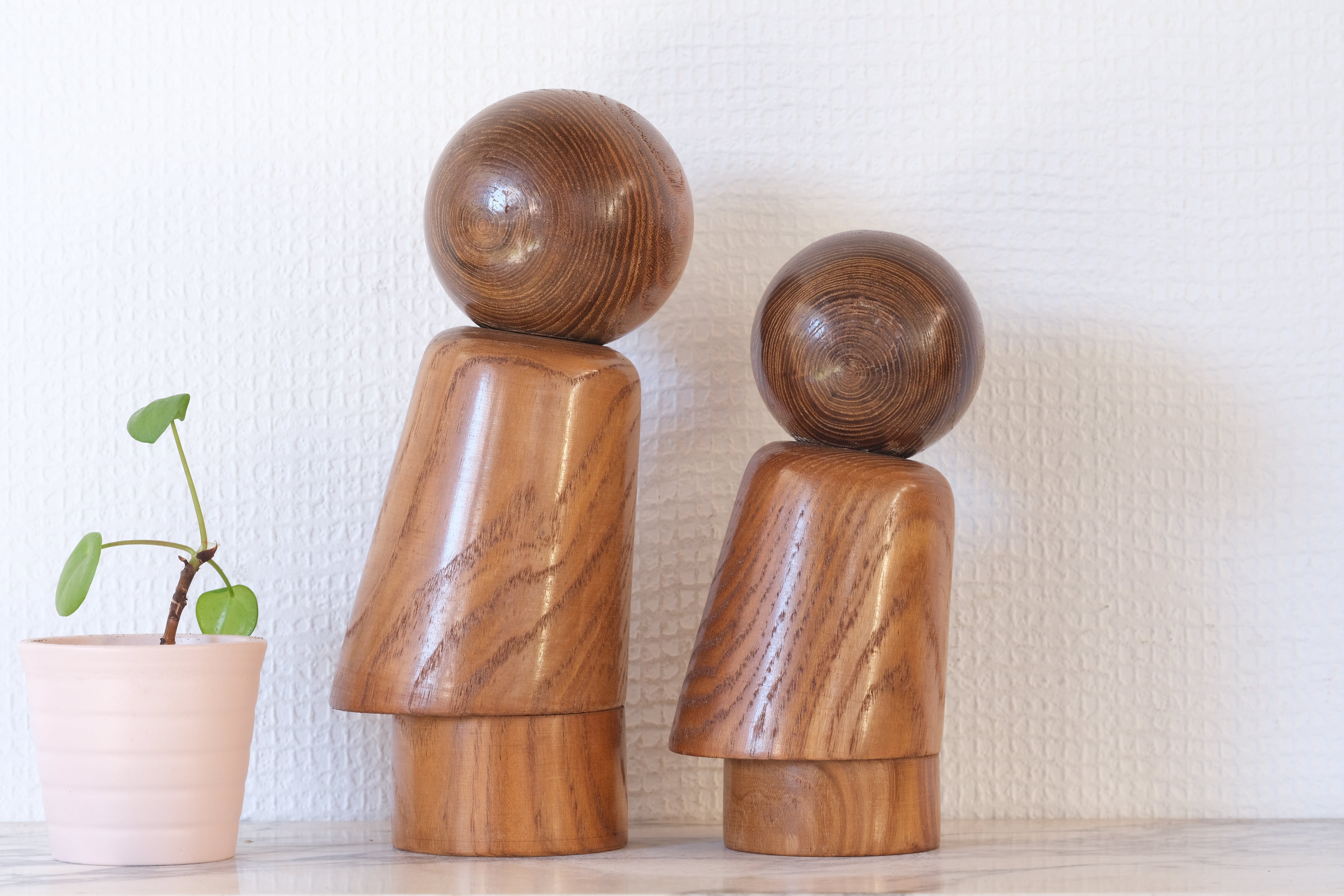 Exclusive Pair of Vintage Creative Kokeshi by Hideo Ishihara (1925-1999) | 16,5 cm and 20,5 cm (Copy)