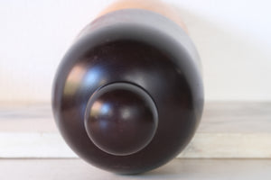 Large Vintage Sosaku Kokeshi by Miyashita Hajime 宮下 はじめ (1940-) | Titled: やすらぎ - Yasuragi - Peace | With Original Box | 33,5 cm