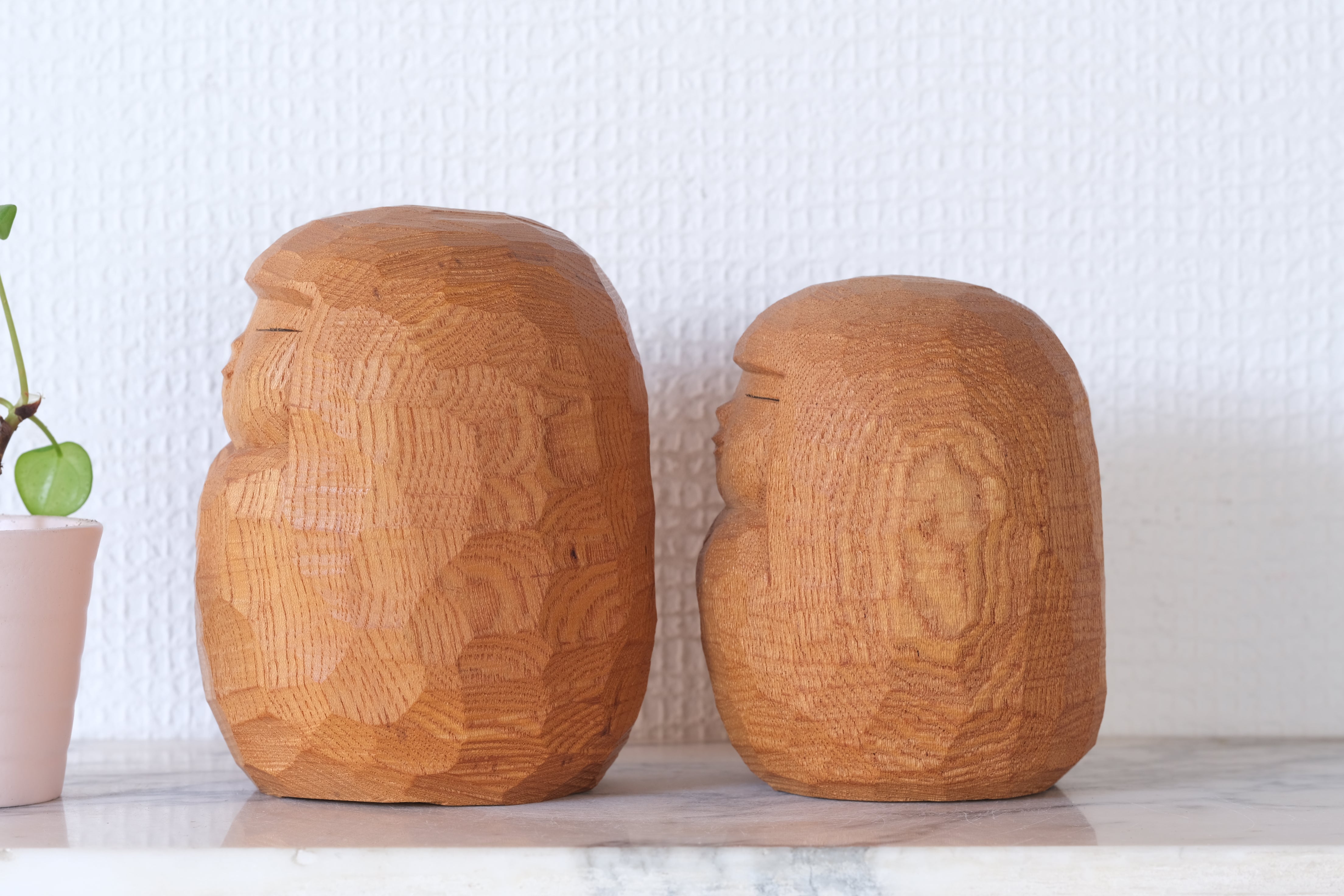 Exclusive Pair of Vintage Sosaku Kokeshi by Yoshida Takashi 吉田 多加志 (1948-2007) | Mother and Child | 10,5 cm and 12 cm