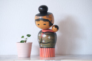 Vintage Creative Kokeshi by Miyashita Hajime (1940-retired) | Oshin - Babysitter | 20,5 cm