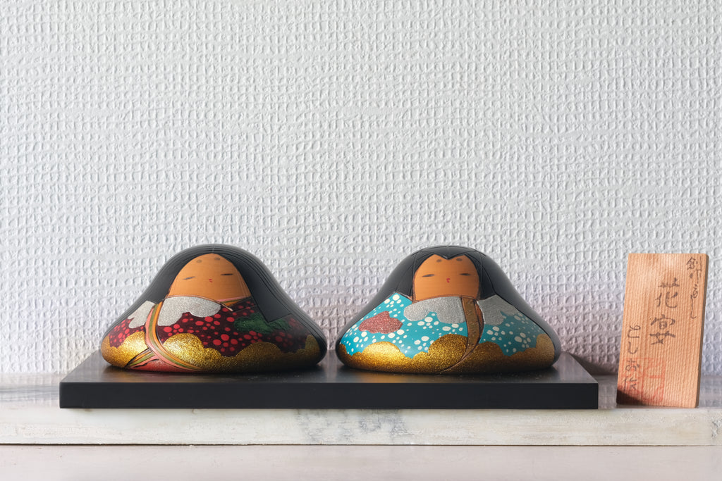 Exclusive Pair of Vintage Creative Kokeshi by Toshio Sekiguchi (1947-) | Titled: 'Kaen - Flower Garden' | 6 cm