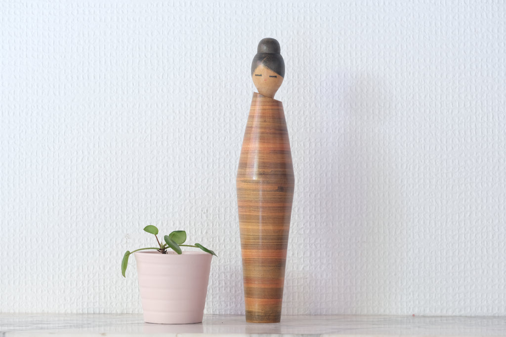 Exclusive Vintage Creative Kokeshi By Sanpei Yamanaka (1926-2012) | 24,5 cm