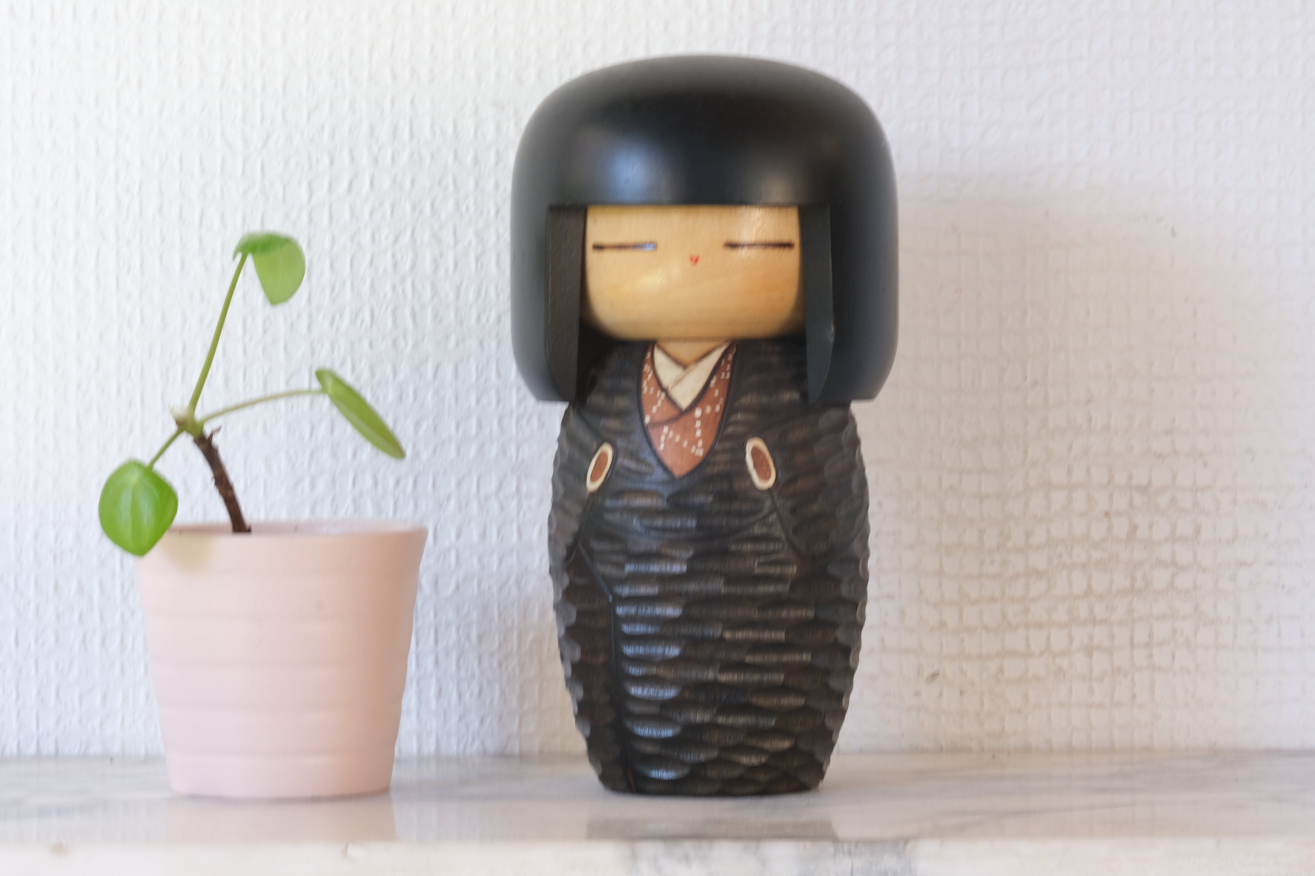 Vintage Gumma Kokeshi by Kisaku | Dated: 1985 | 16 cm