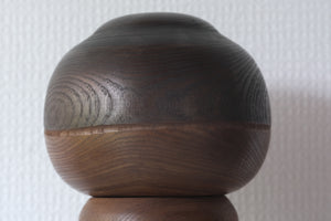 Rare Vintage Creative Kokeshi By Sanpei Yamanaka 山中三平 (1926-2012) | Dated: 1990 | 22,5 cm