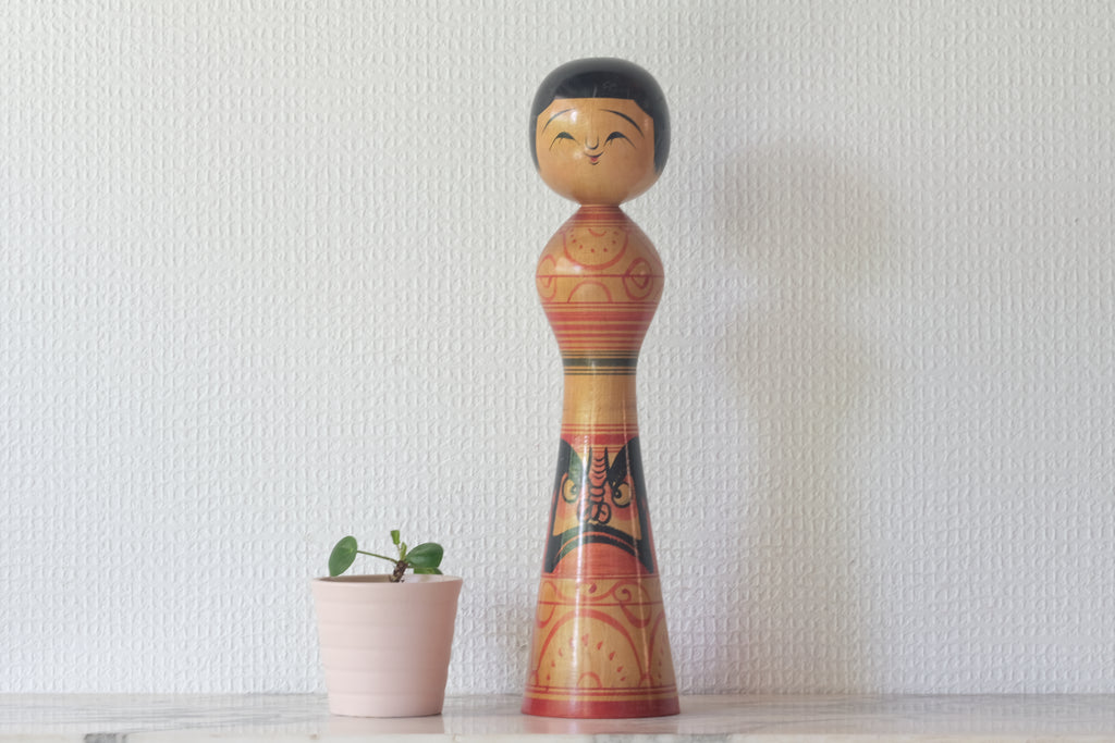 Vintage Tsugaro Kokeshi by Okuse Tetsunori 奥瀬鉄則 (1940-1992) with daruma | 29 cm