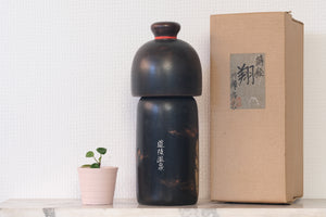 Vintage Gumma Kokeshi With Cranes By Yuji Kawase 川瀬祐志作 (1938-) | With Original Box | 29,5 cm