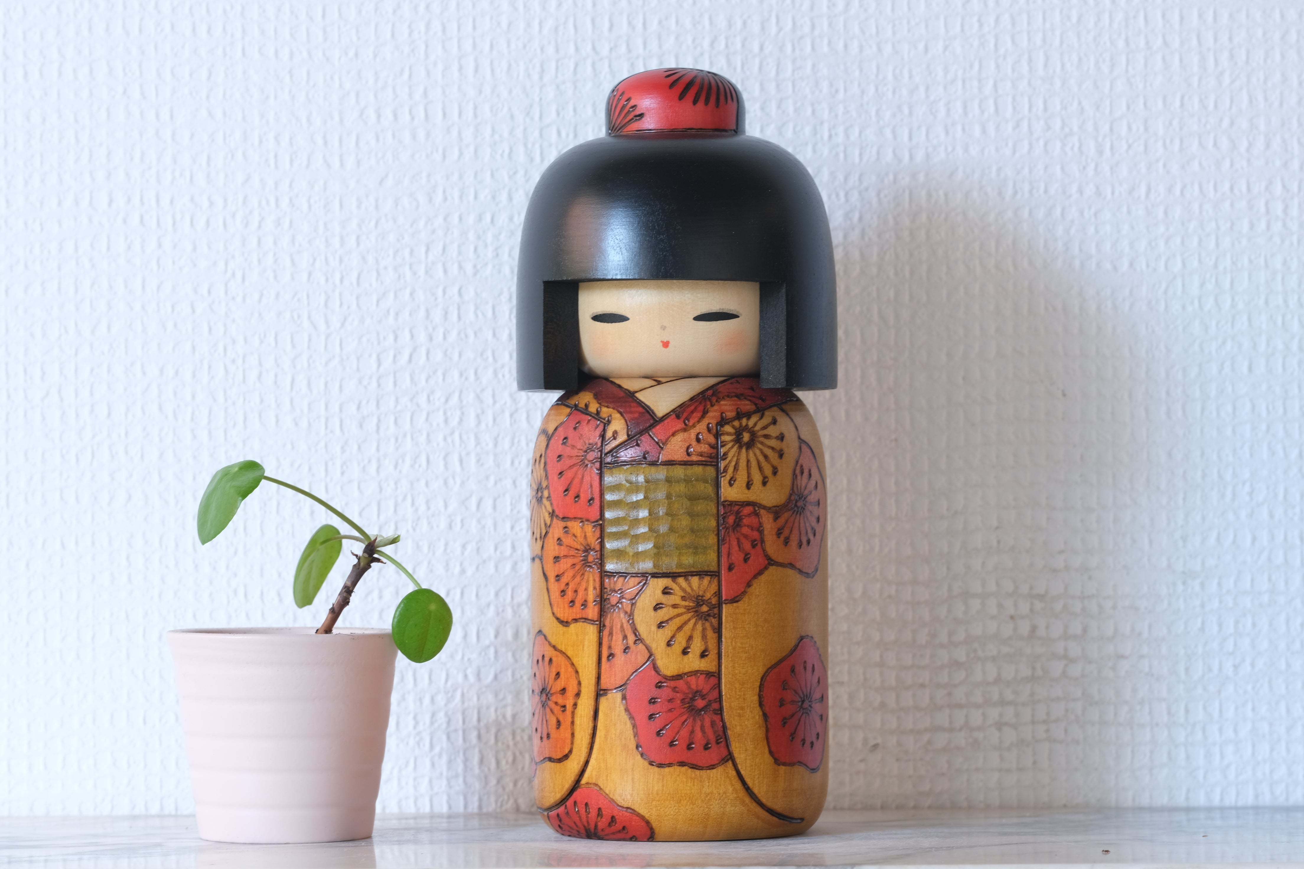 Vintage Gumma Kokeshi by Fumio Tomidokoro 富所ふみを (1948-) | 21,5 cm