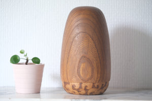 Exclusive Vintage Creative Kokeshi By Issetsu Kuribayashi 栗林 一雪 (1924-2011) | 17,5 cm