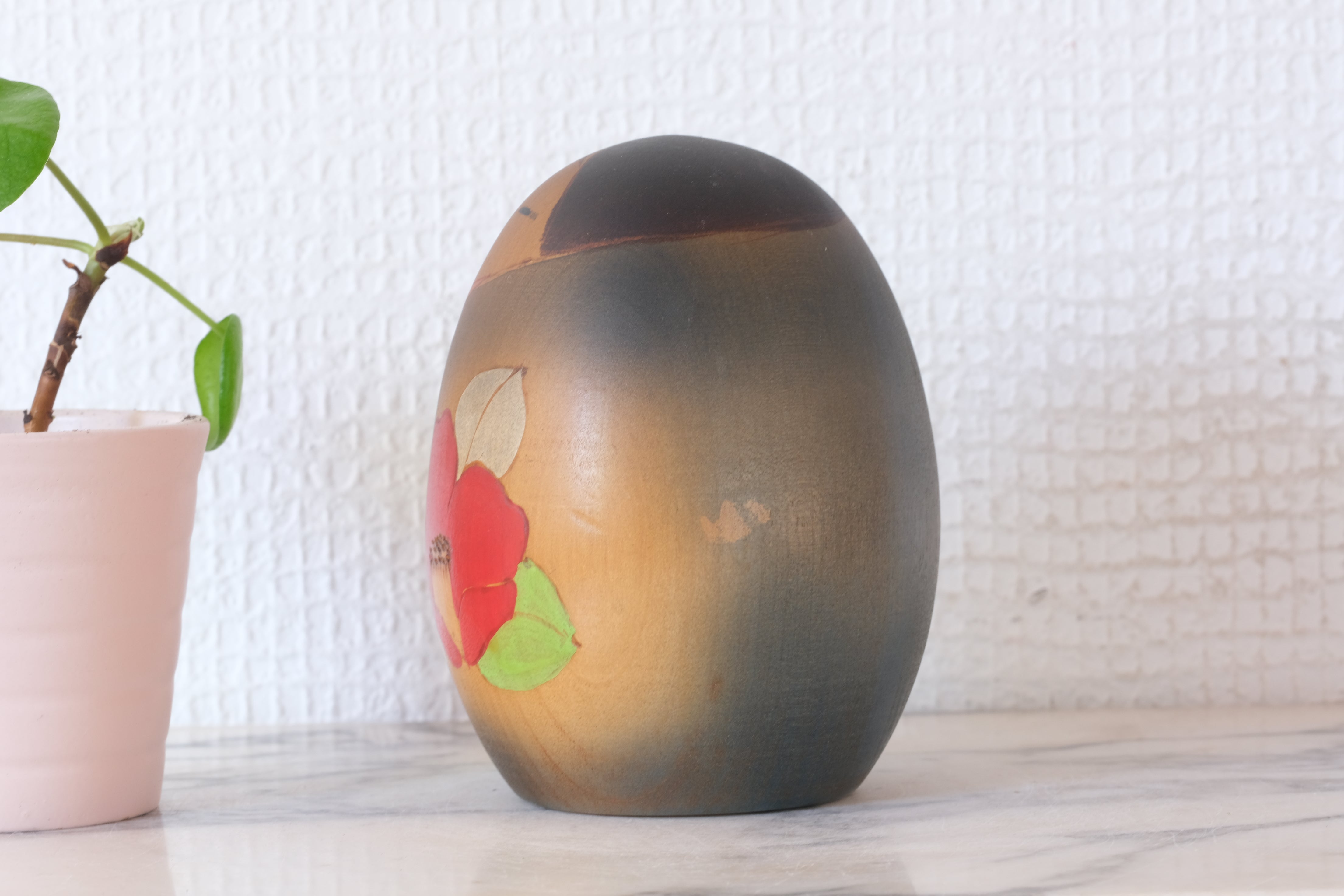 Cute Vintage Sosaku Kokeshi by Aoki Ryoka 青木蓼華 (1931-) | 9,5 cm
