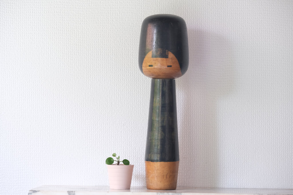 Exclusive Vintage Sosaku Kokeshi by Hideo Ishihara (1925-1999) | 42,5 cm