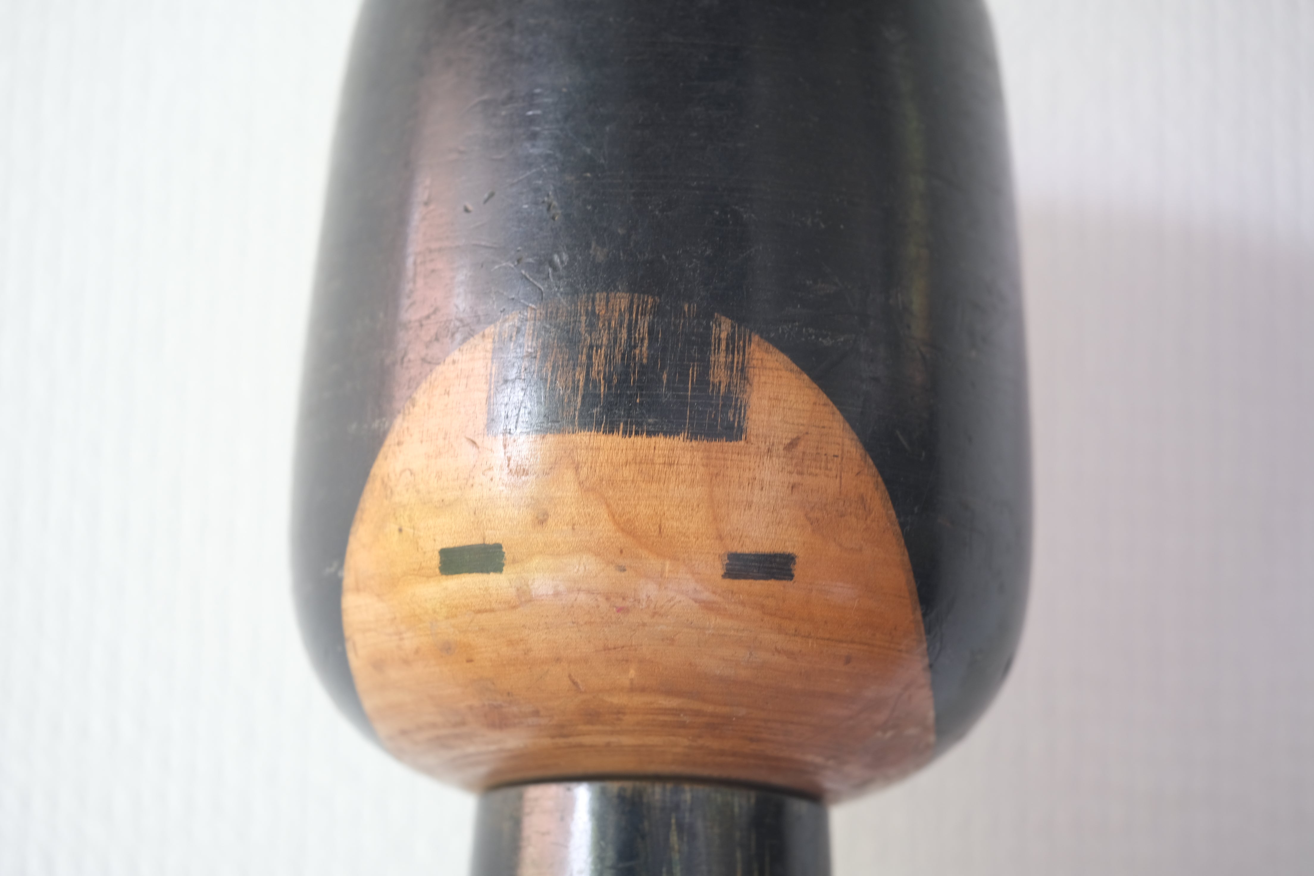 Exclusive Vintage Sosaku Kokeshi by Hideo Ishihara (1925-1999) | 42,5 cm