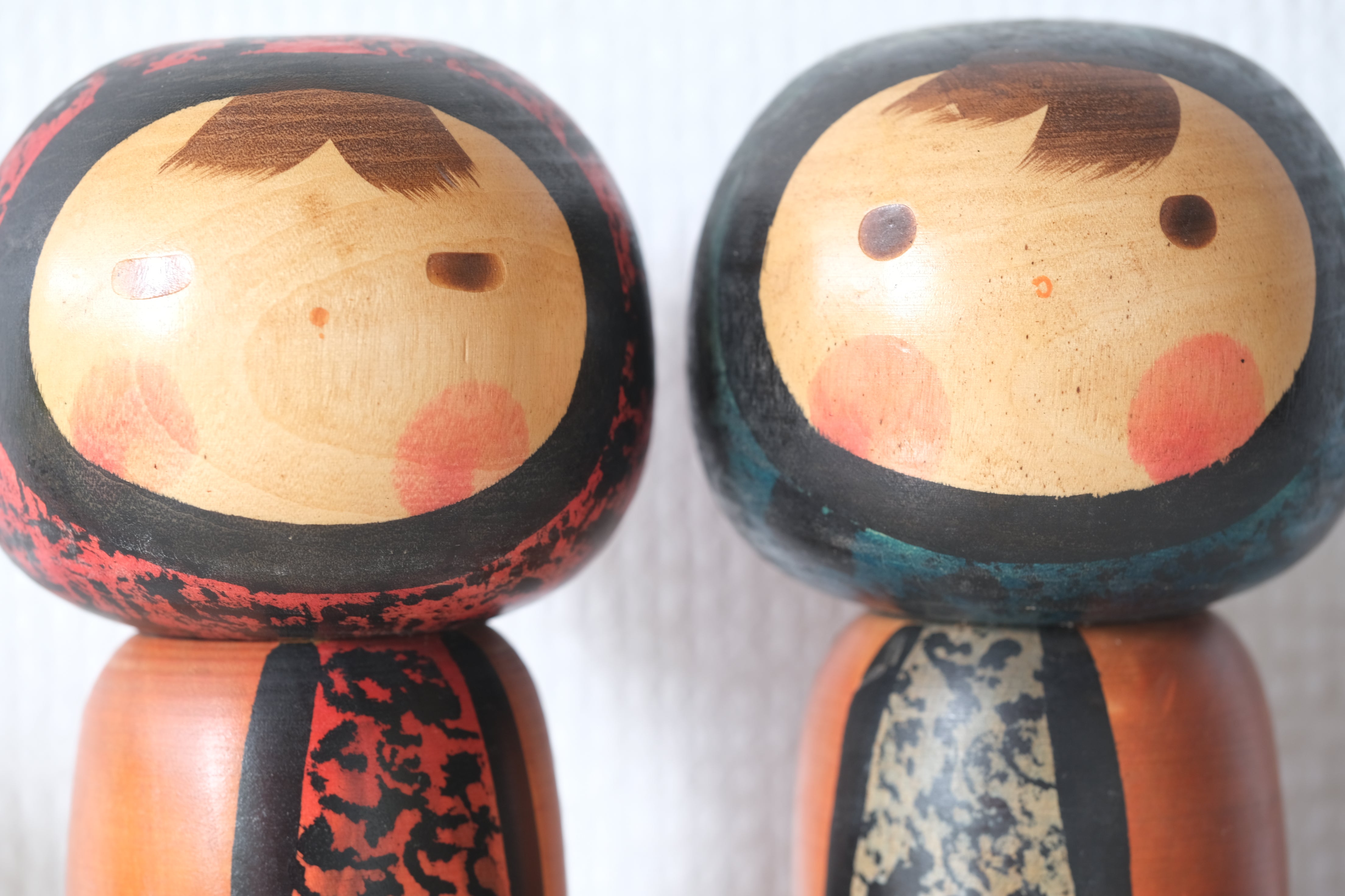 A lovely couple of Vintage Creative Kokeshi By Sanpei Yamanaka (1926-2012)  | 14,5 cm