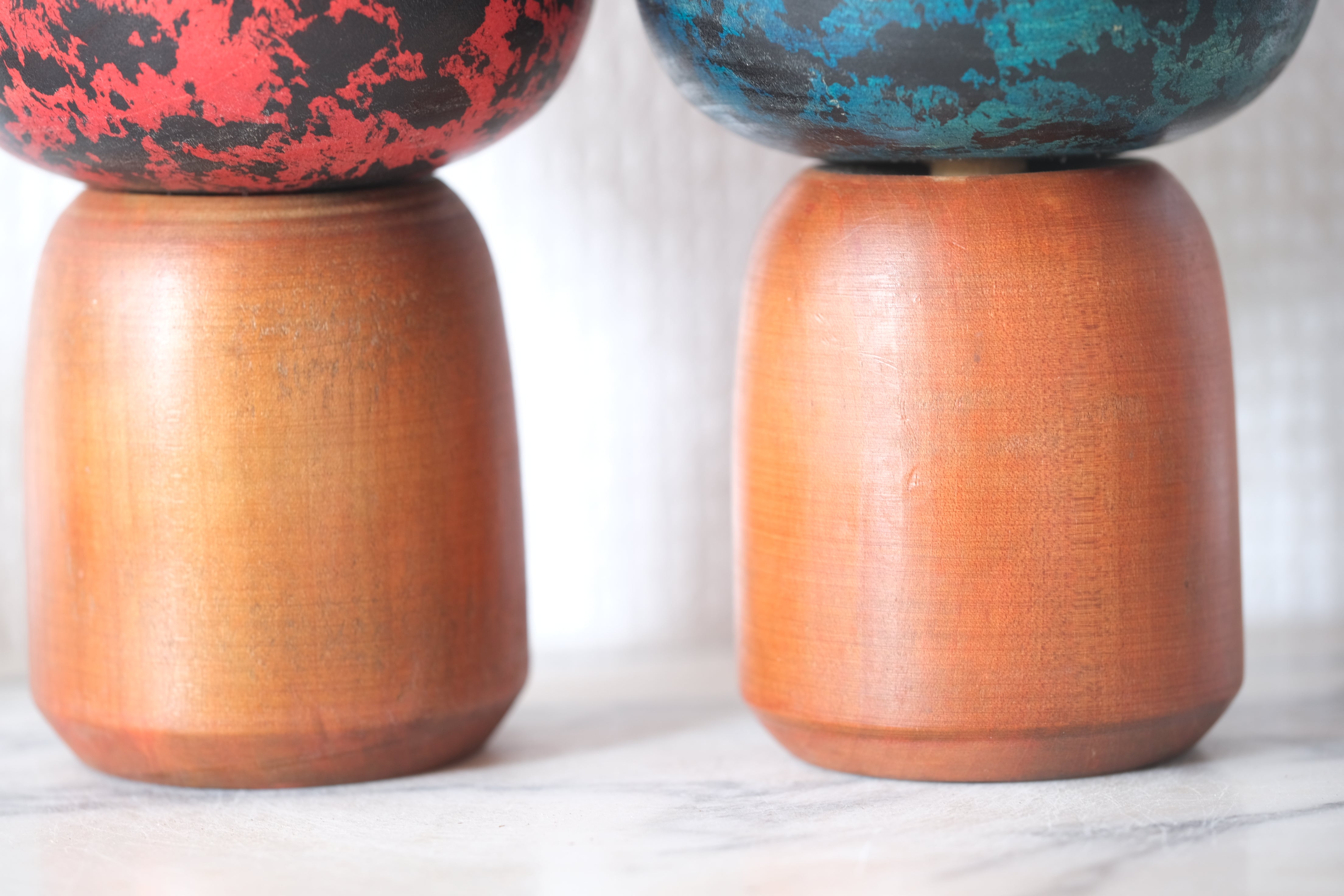A lovely couple of Vintage Creative Kokeshi By Sanpei Yamanaka (1926-2012)  | 14,5 cm
